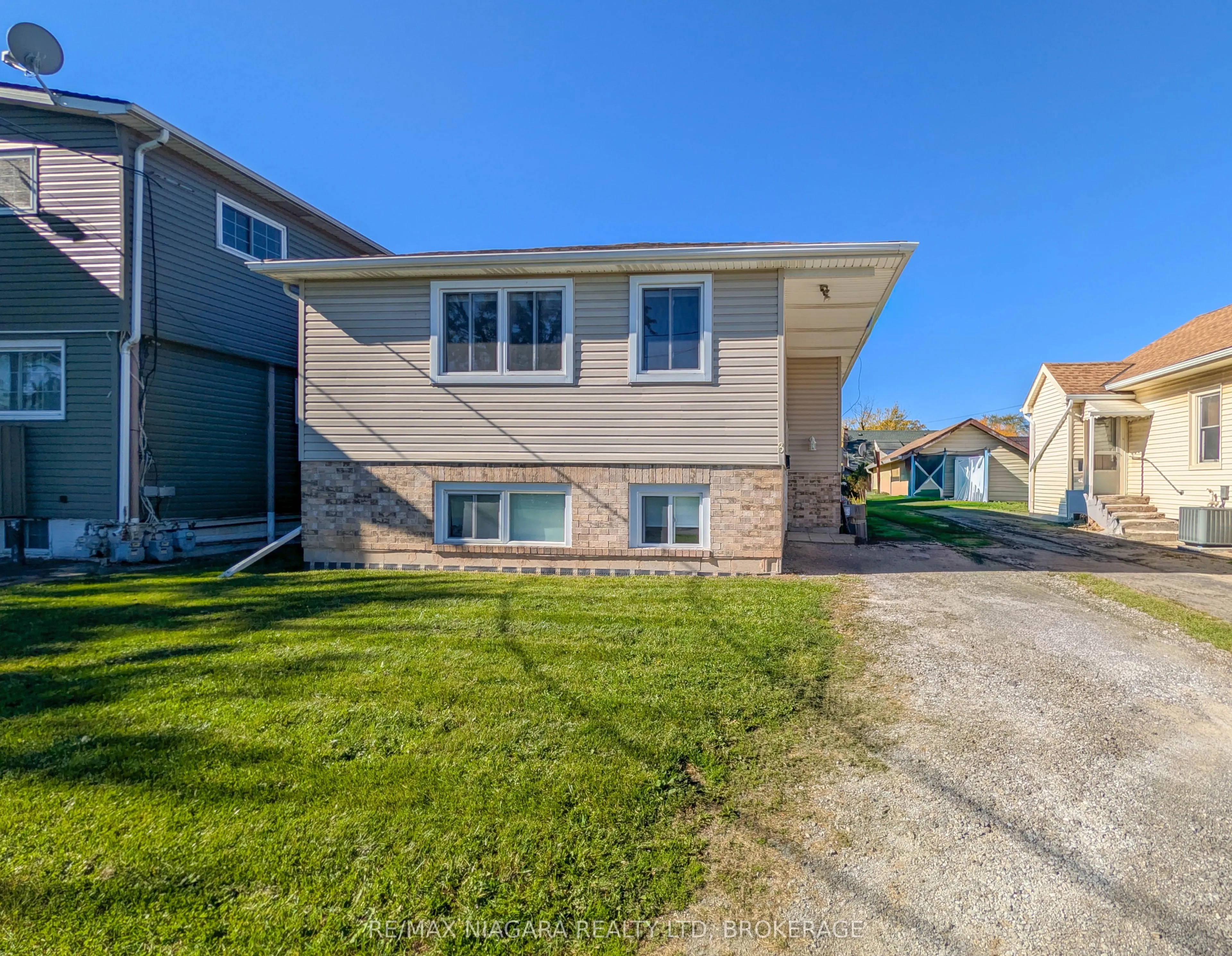 3 Klines Avenue