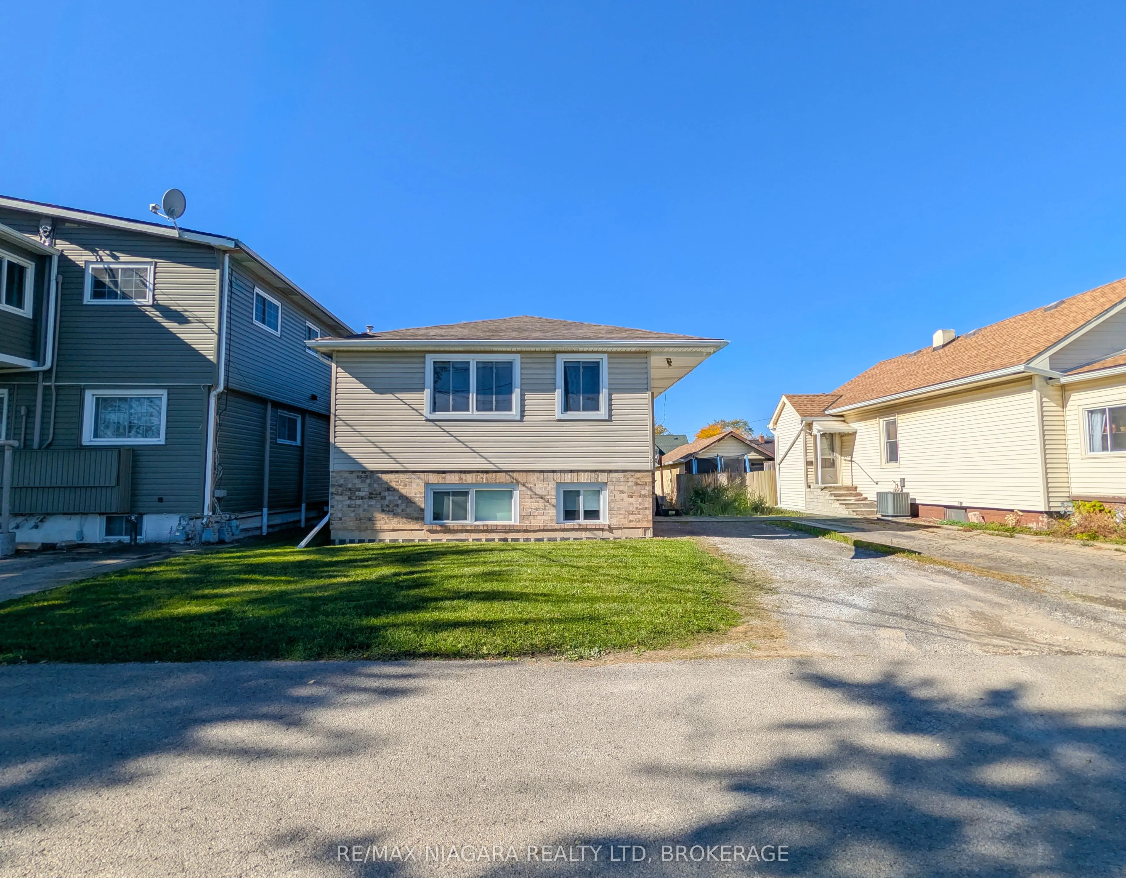 3 Klines Avenue