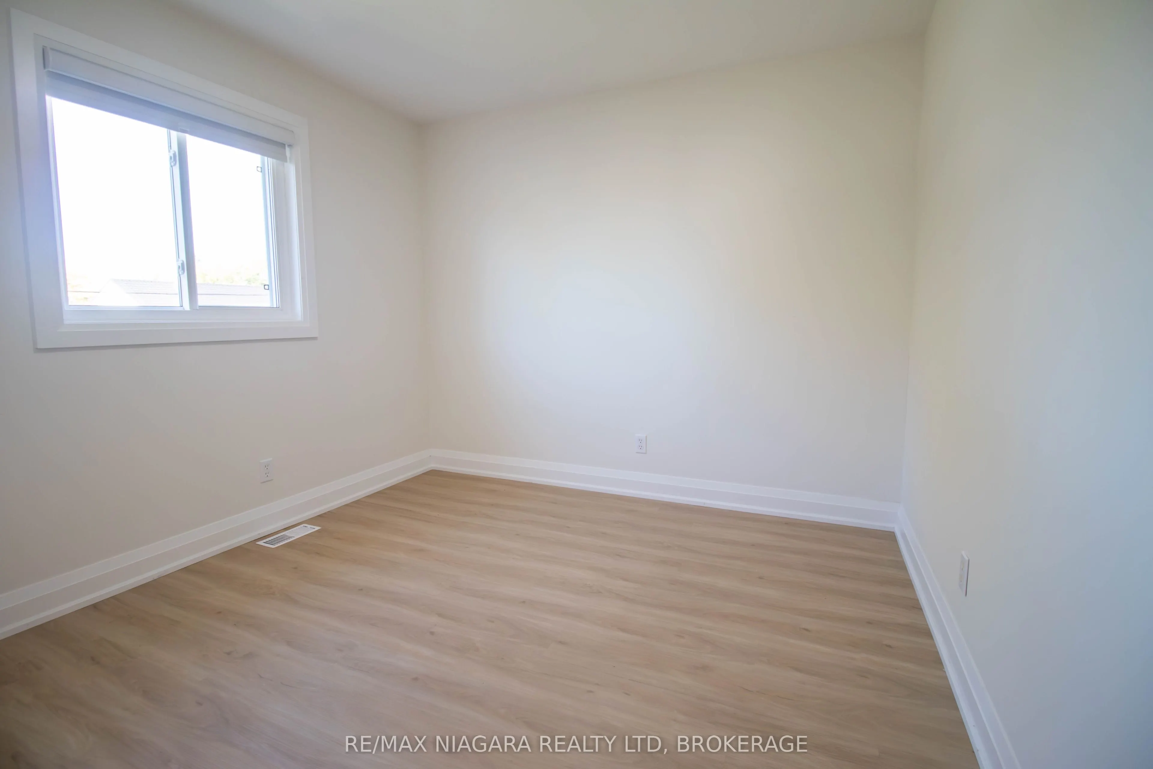 3 Klines Avenue