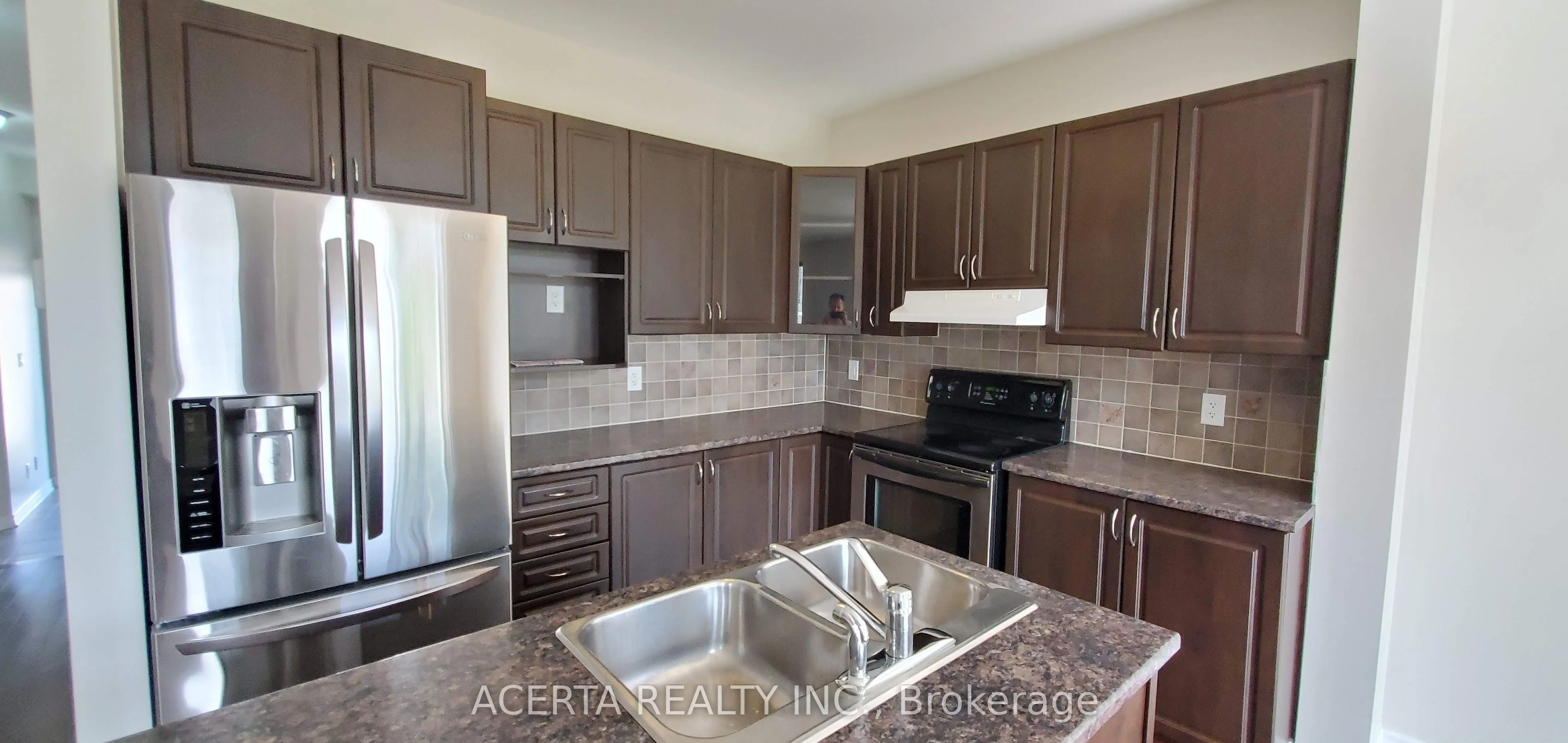420 Abbeydale Circle