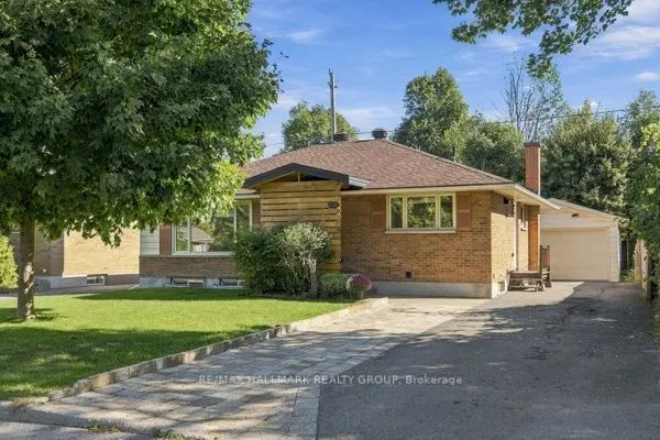1321 Rideout Crescent