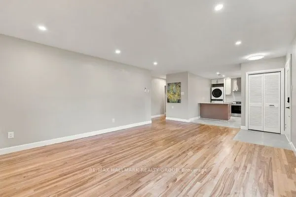 1321 Rideout Crescent