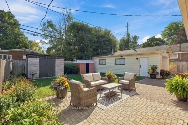 1321 Rideout Crescent
