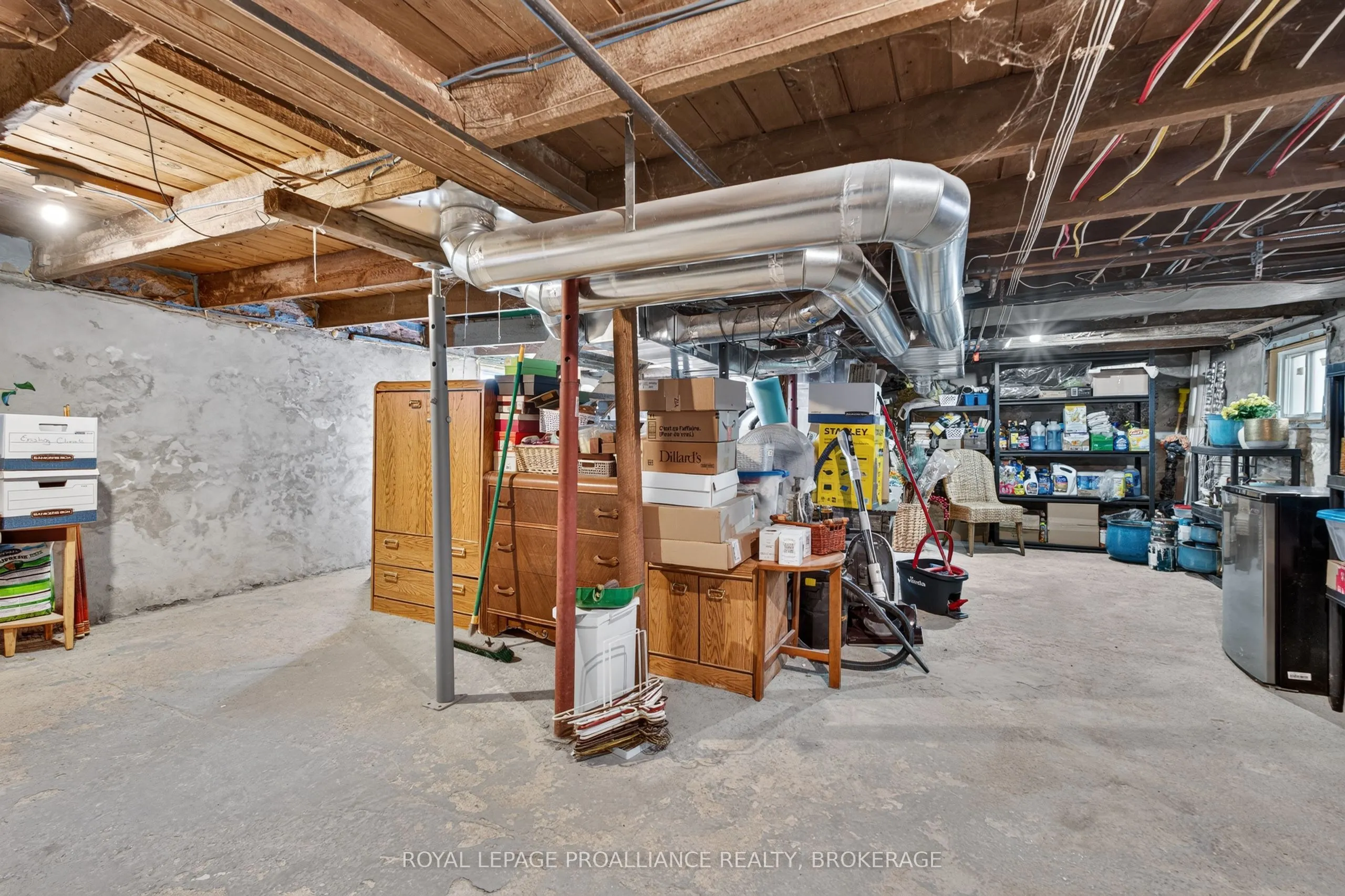 548 Division Street