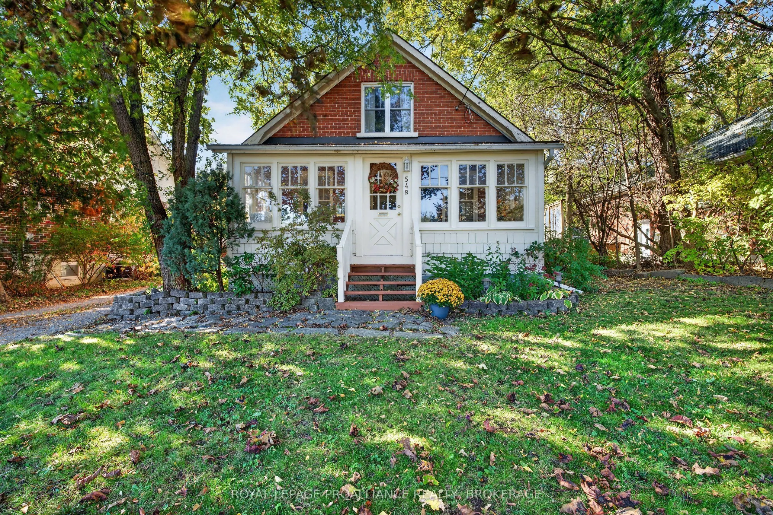 548 Division Street