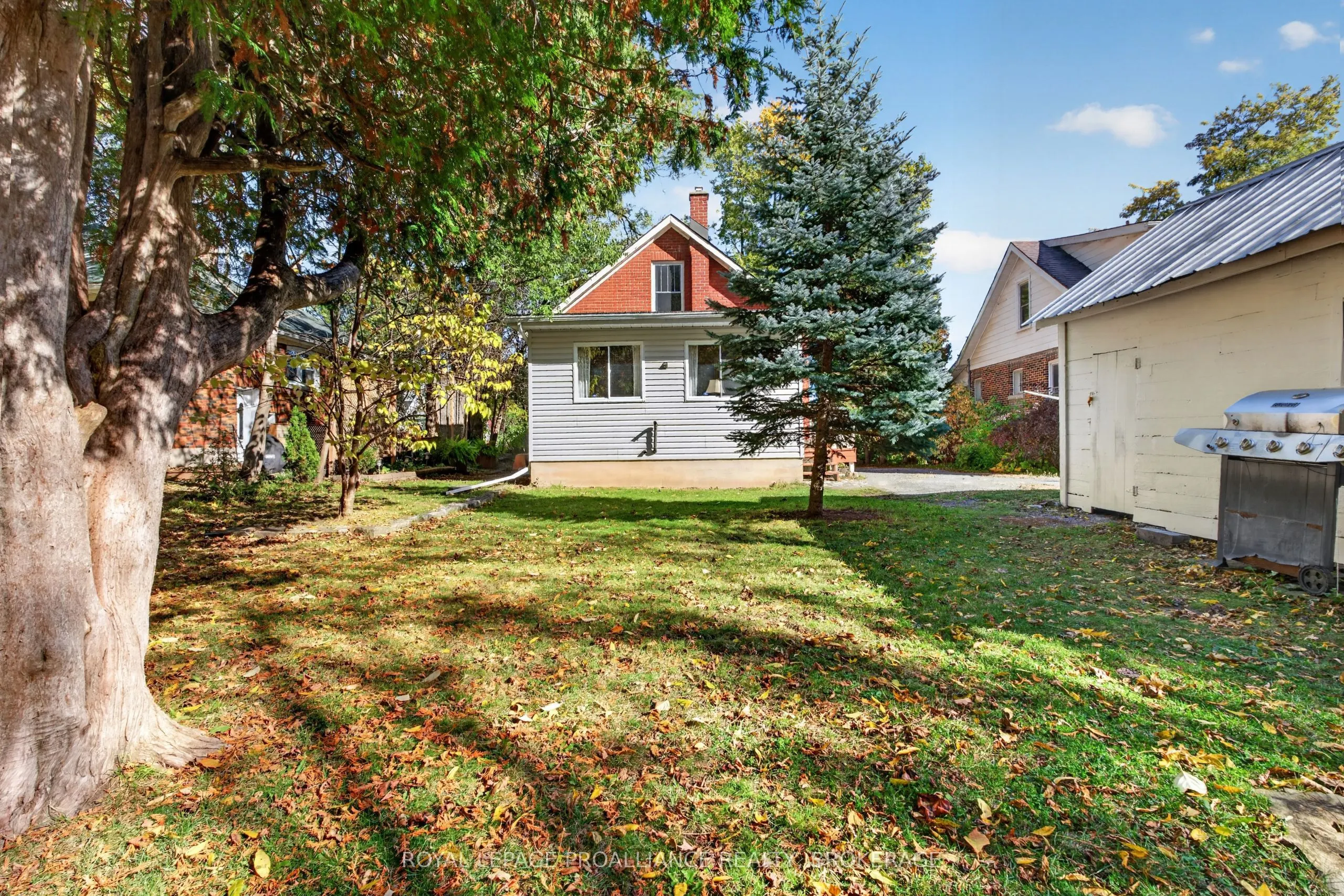 548 Division Street
