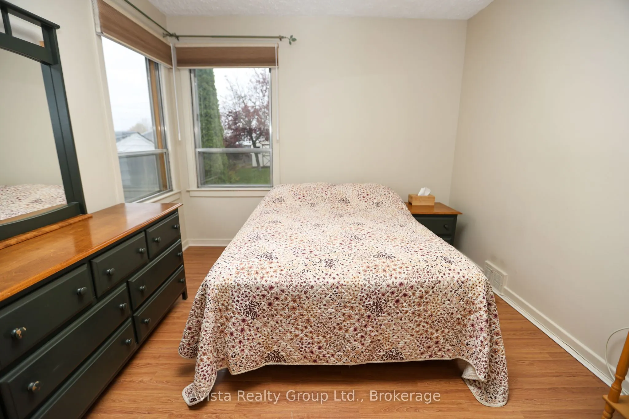 426 Christina Street E