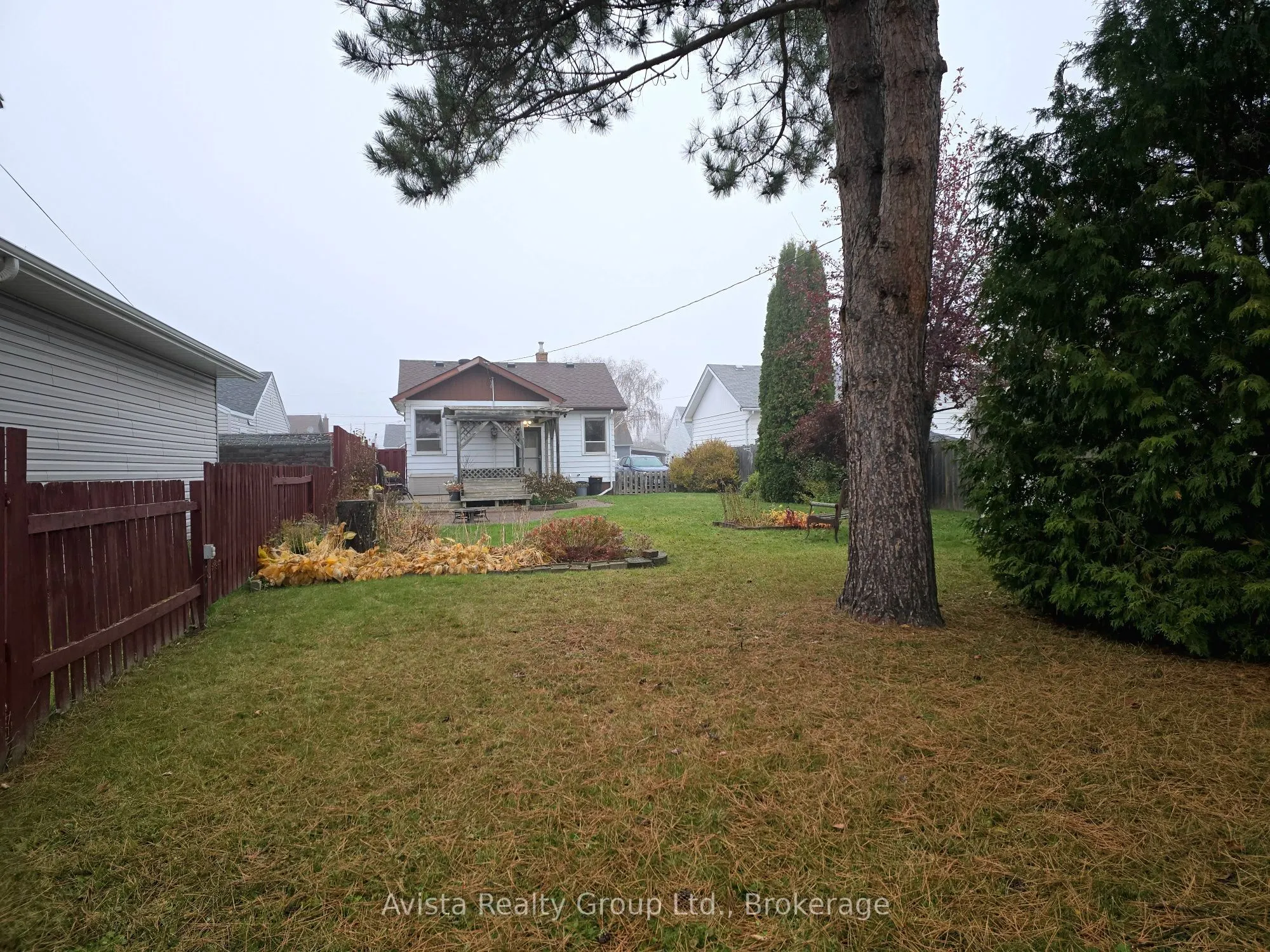 426 Christina Street E