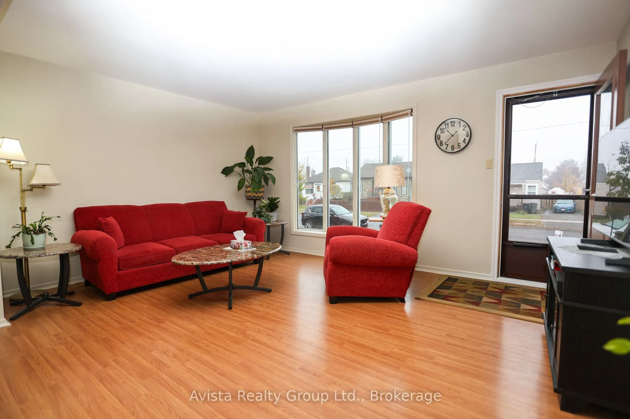 426 Christina Street E