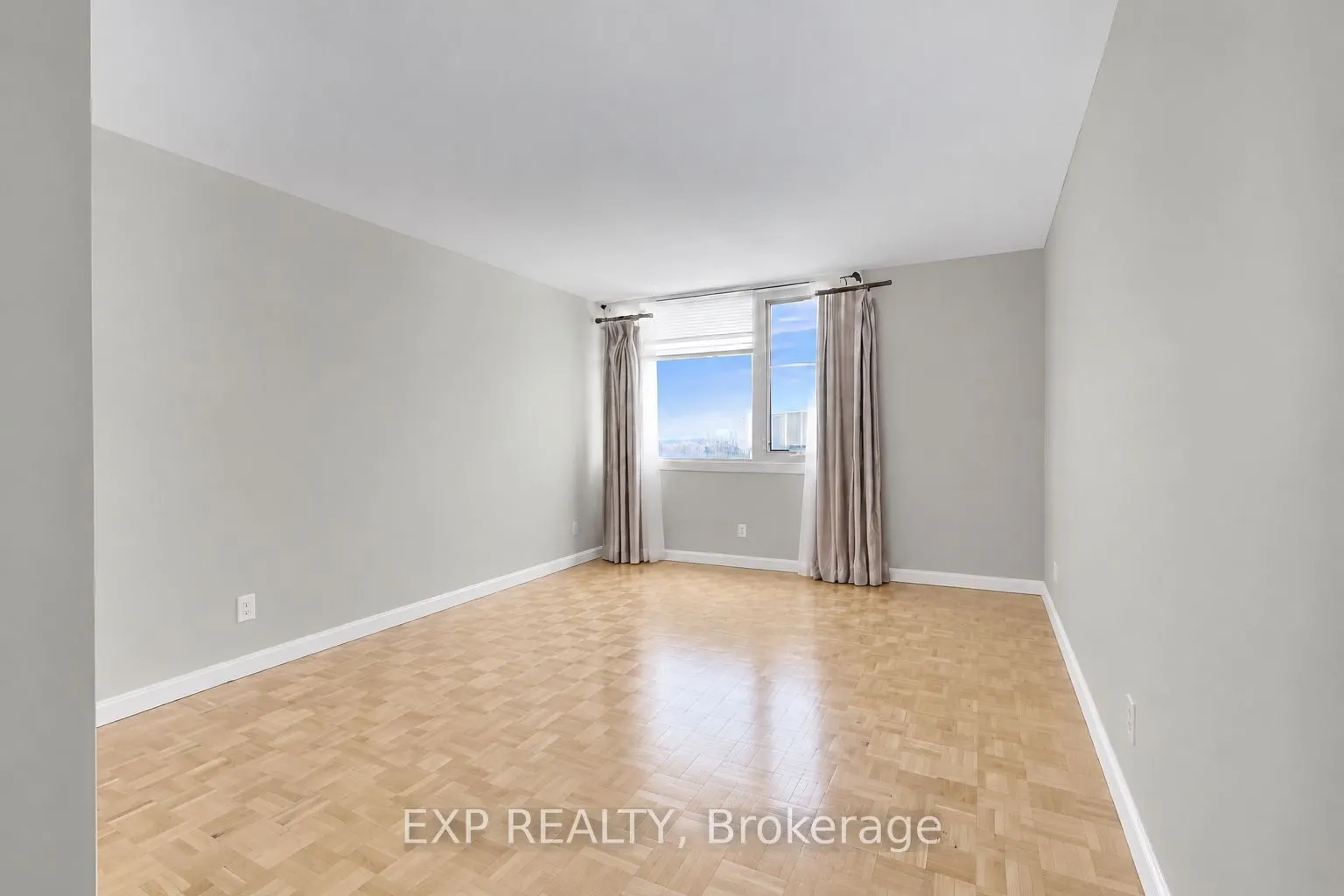 265 Poulin Avenue N #805