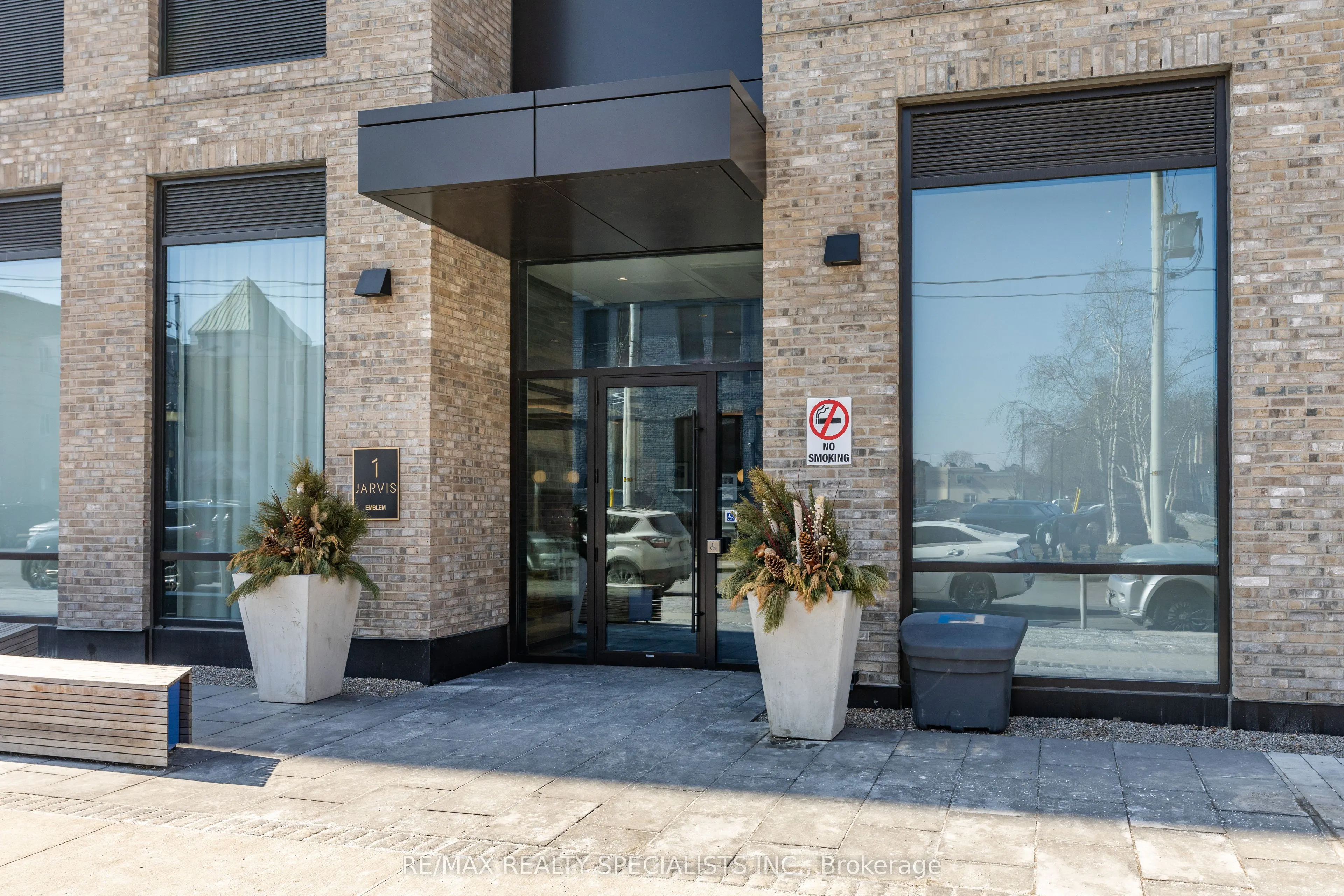 1 Jarvis Street #1404
