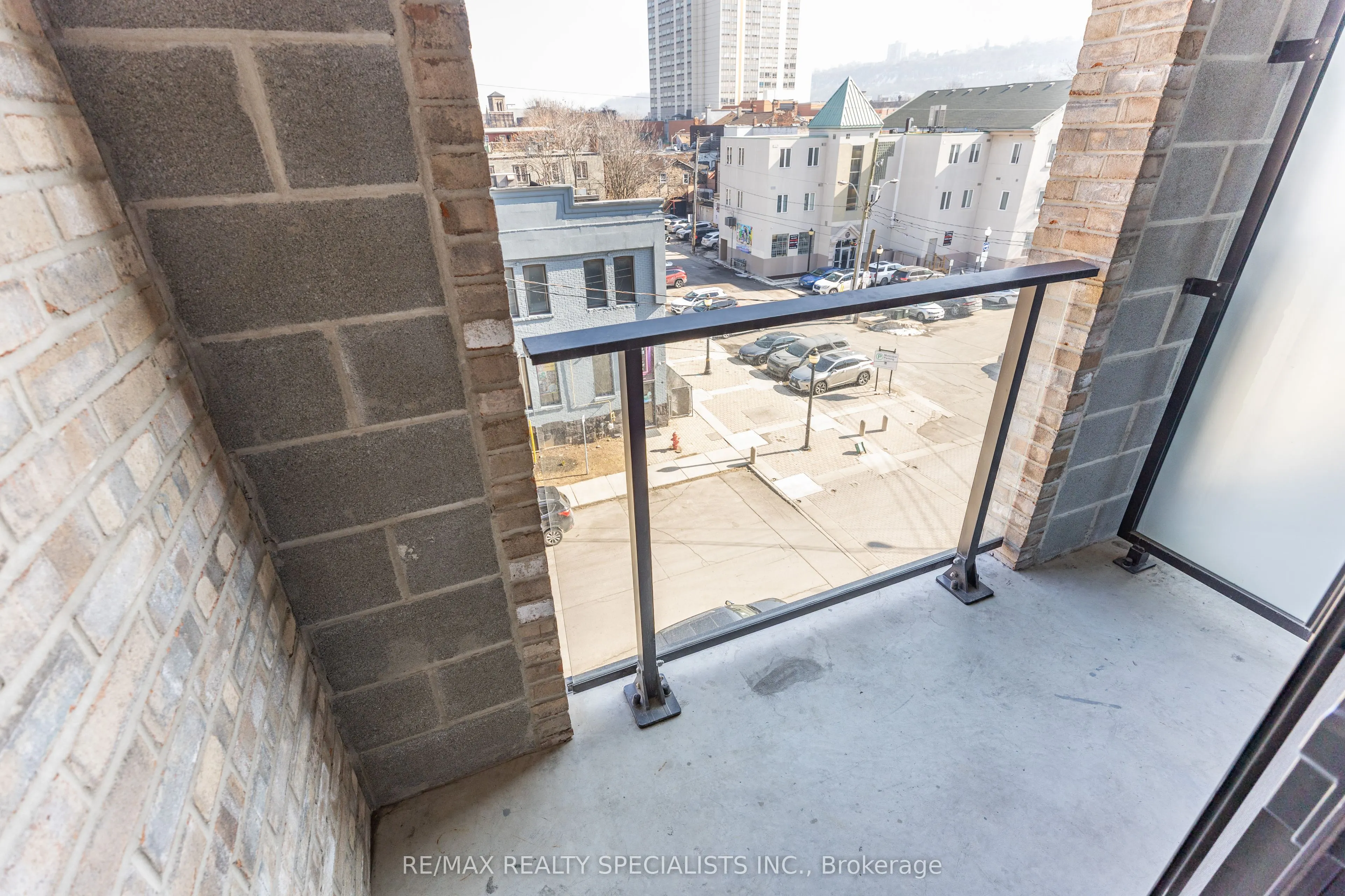 1 Jarvis Street #1404
