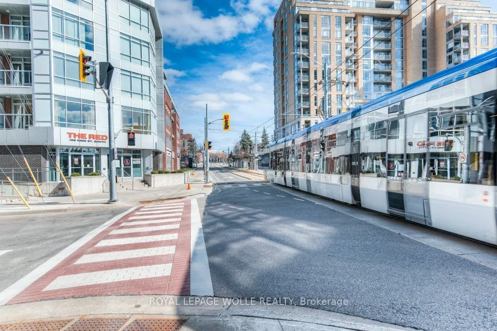 188 King Street #401