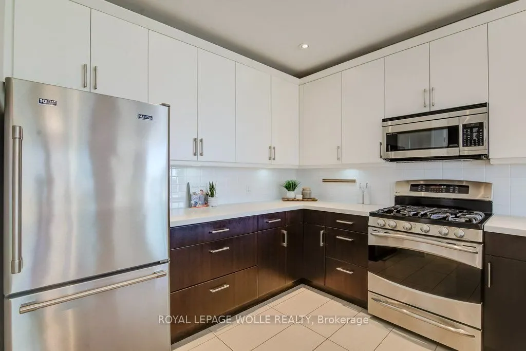 188 King Street #401
