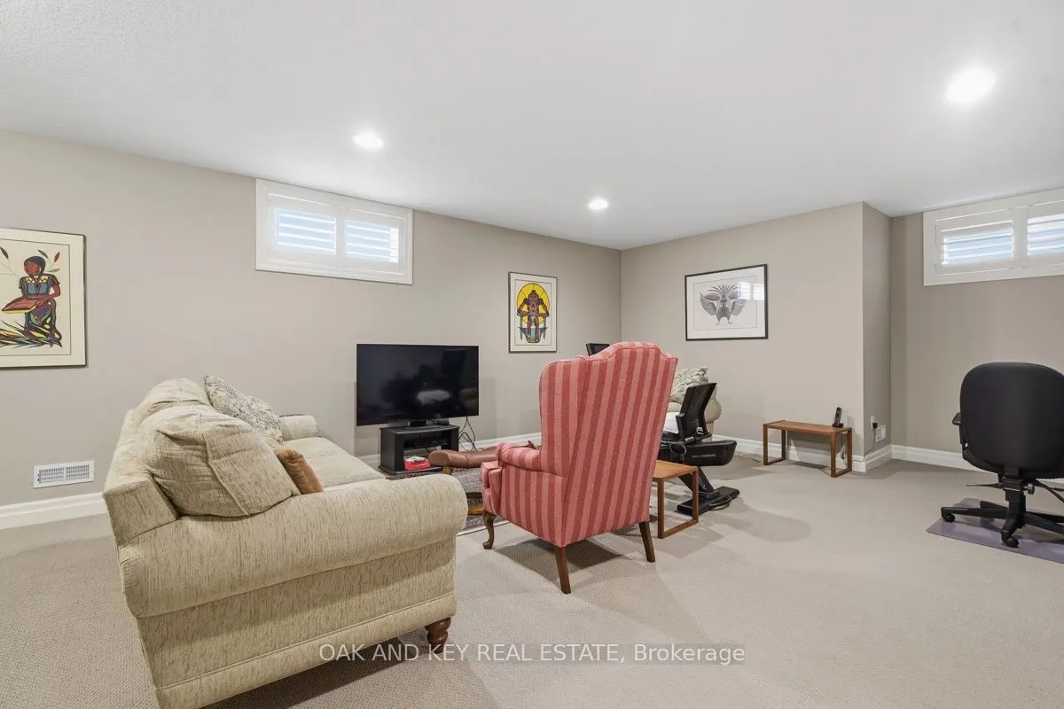 3278 COLONEL TALBOT Road #73