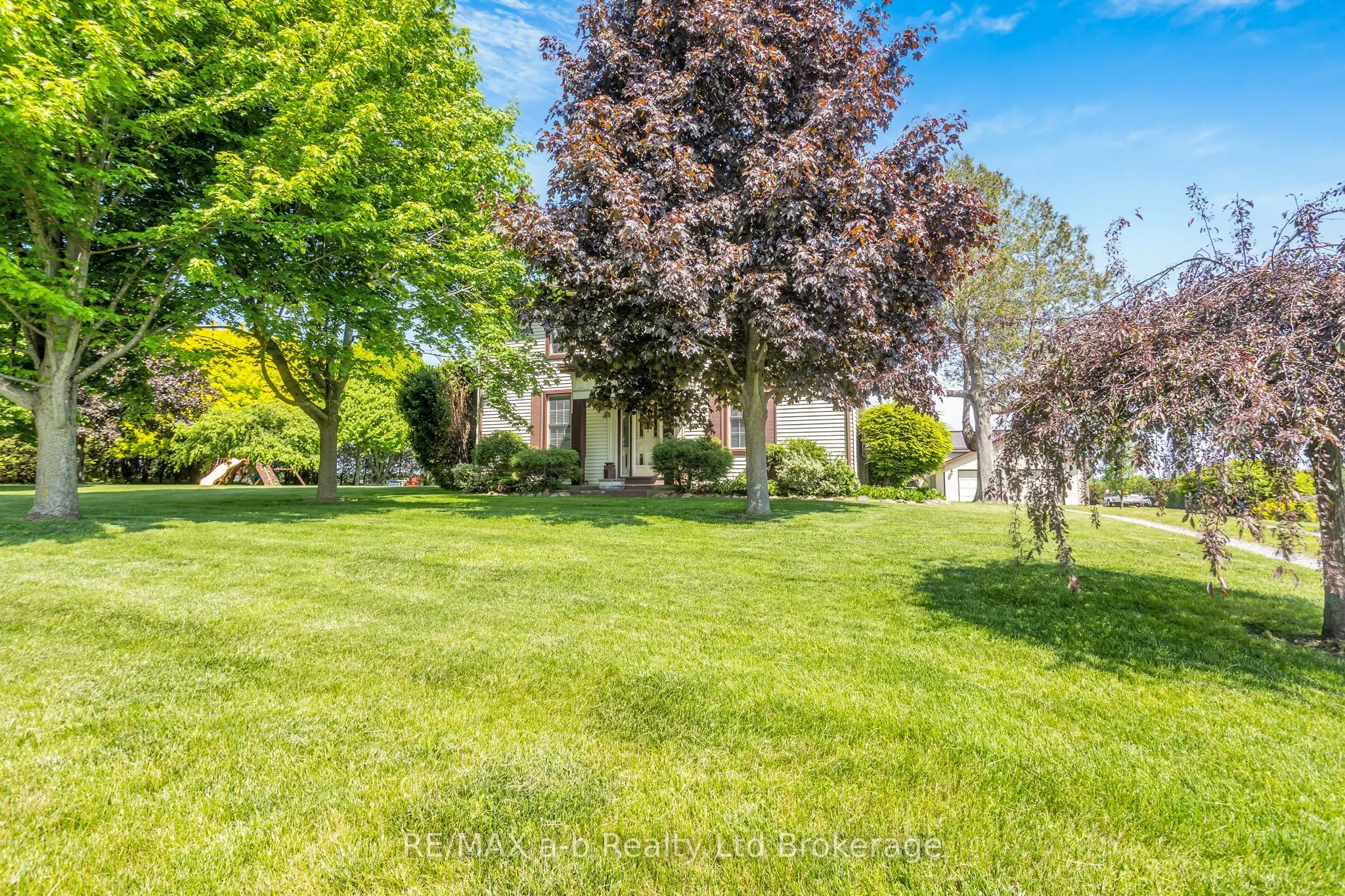 1813 Norfolk County 19 Road W