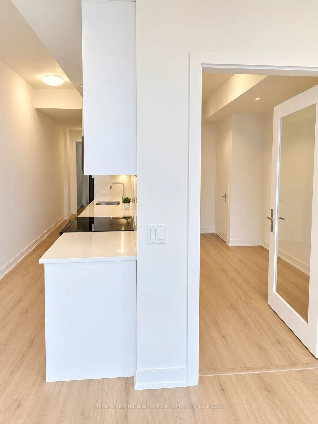30 Francis Street S #1604