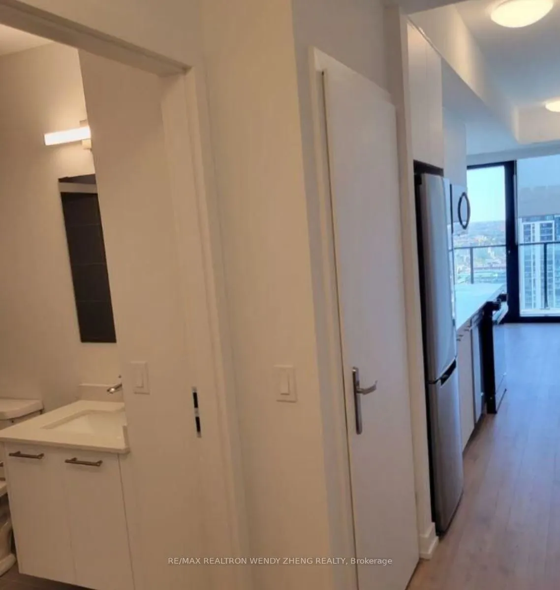 30 Francis Street S #1604