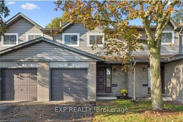 46 Cedarwoods Crescent #20