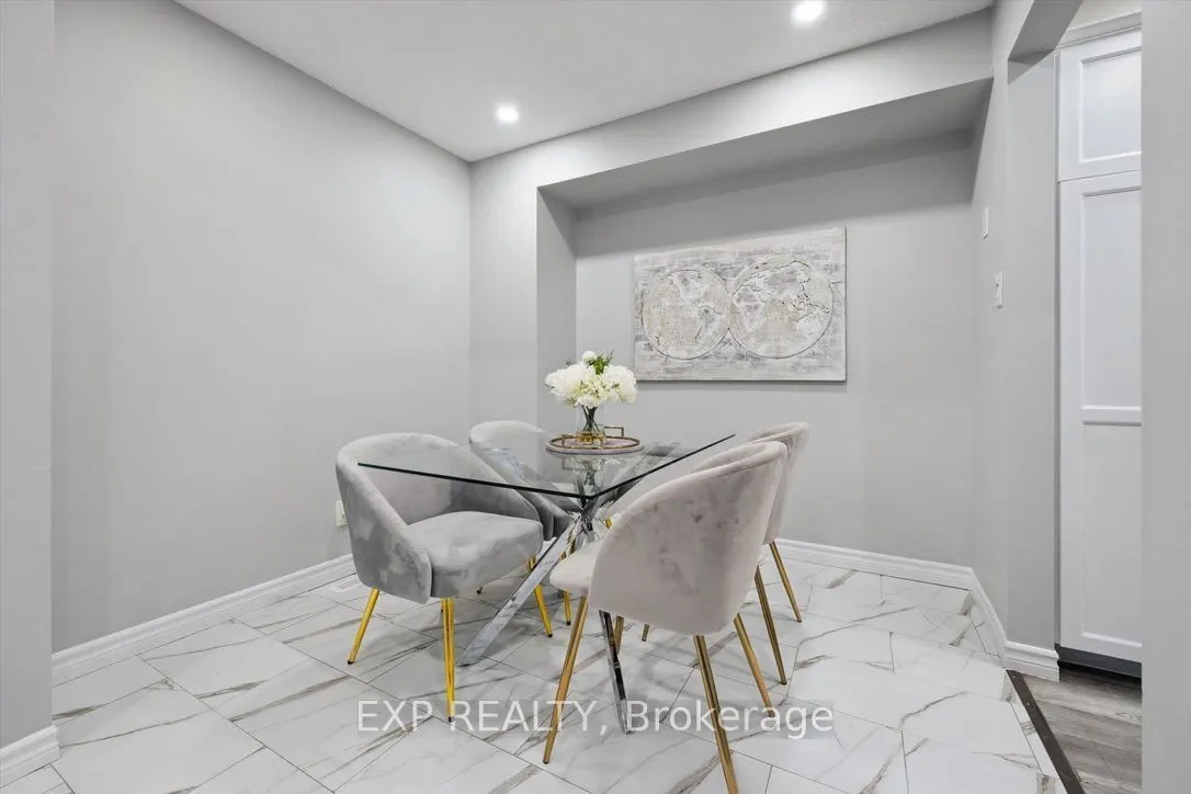 46 Cedarwoods Crescent #20