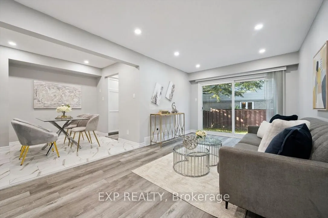 46 Cedarwoods Crescent #20