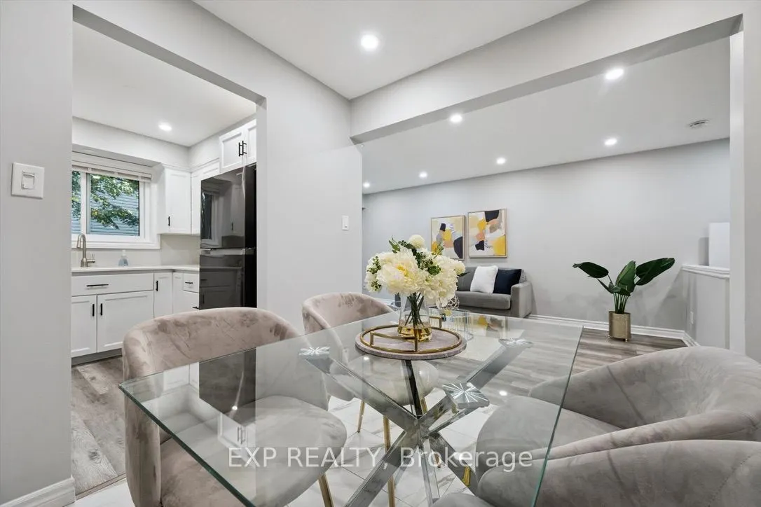46 Cedarwoods Crescent #20