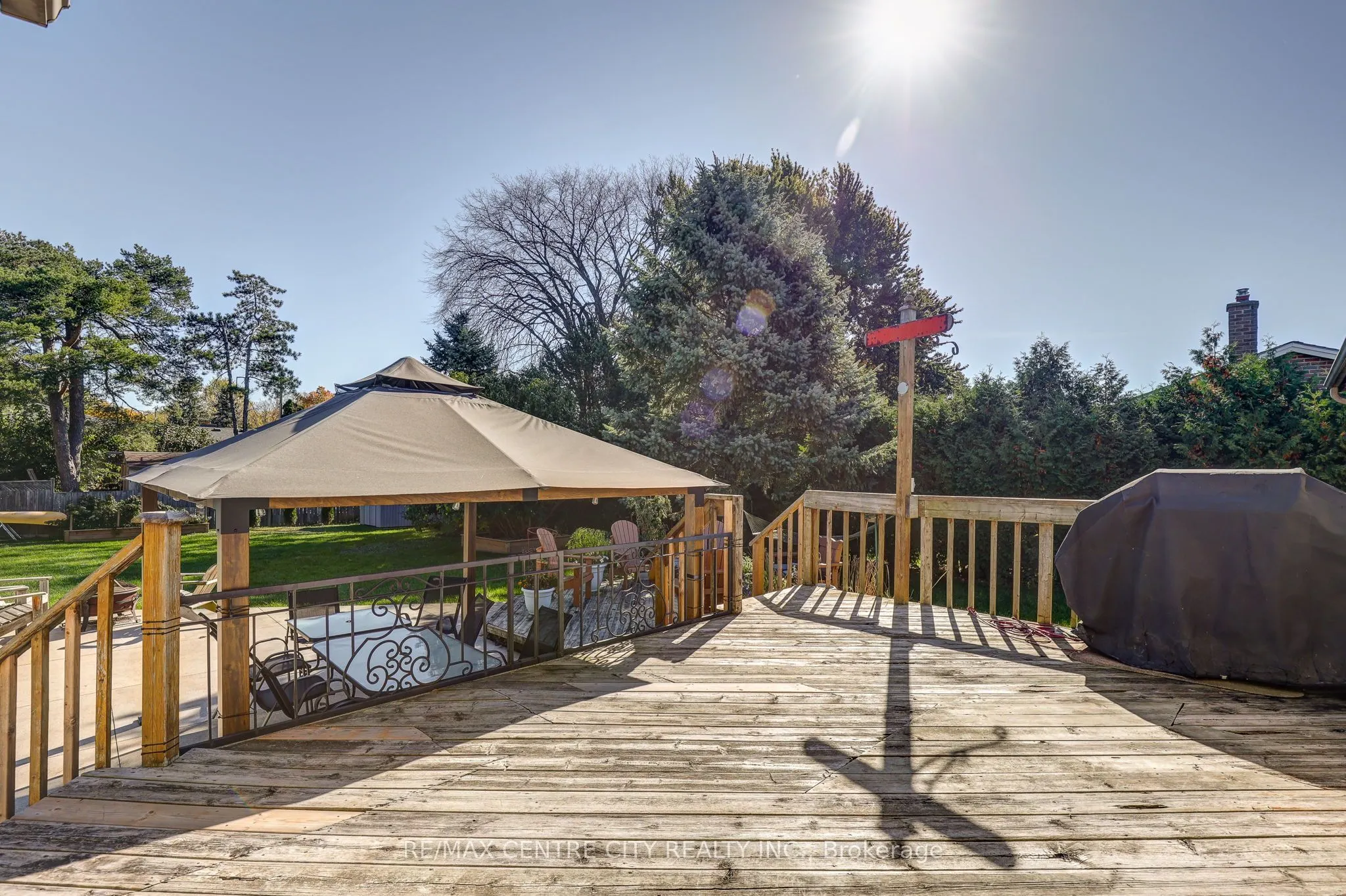68 Lois Avenue