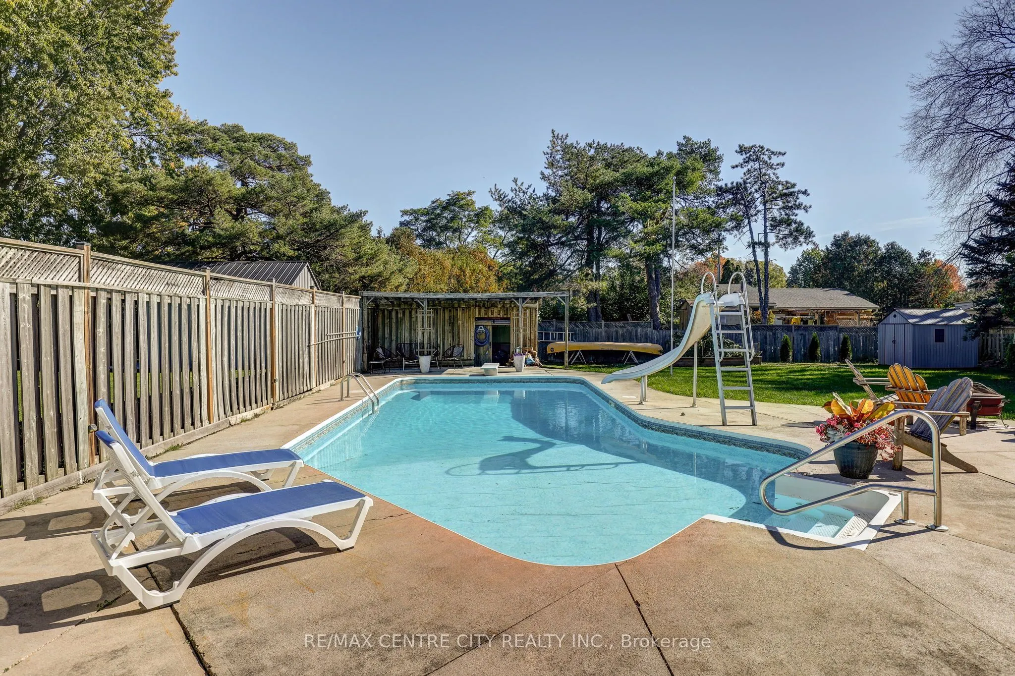 68 Lois Avenue