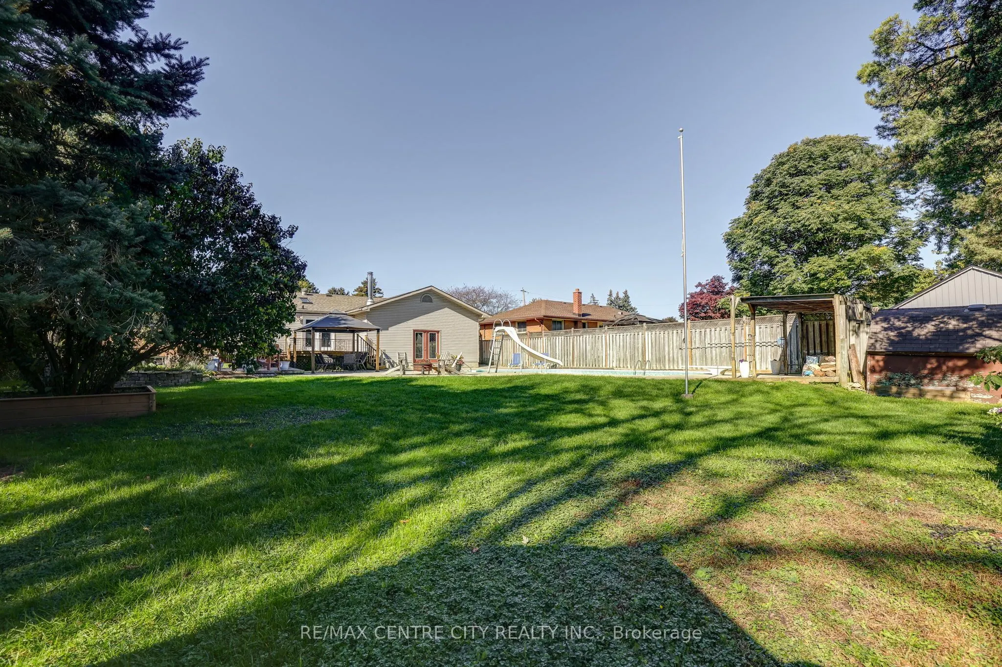 68 Lois Avenue