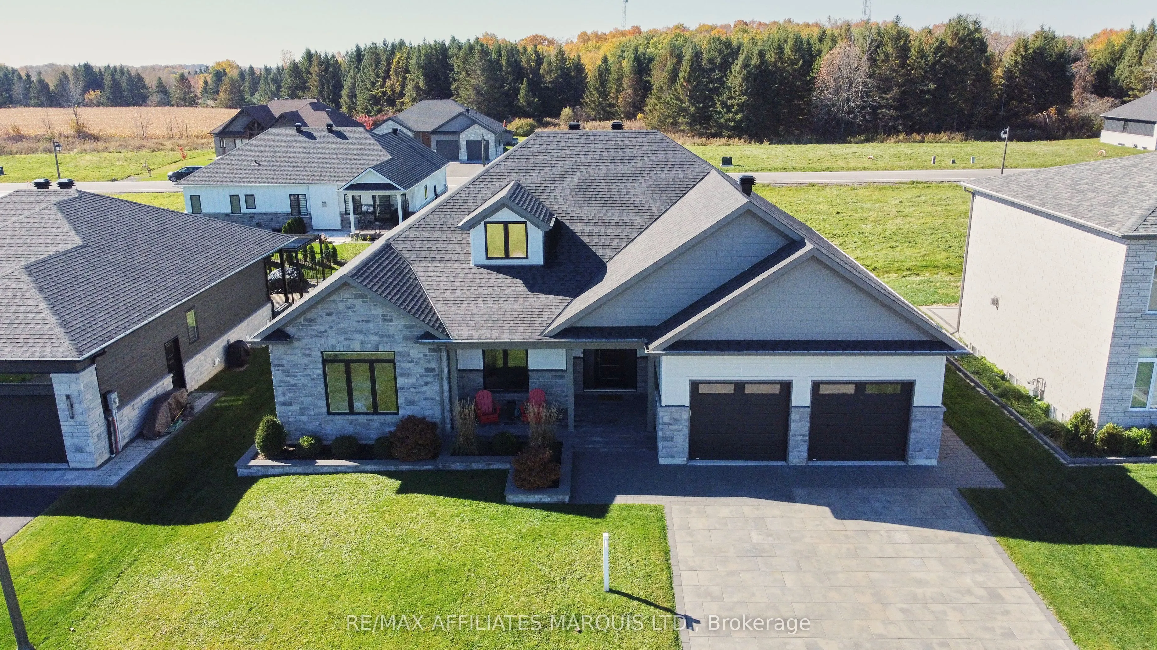 18163 St Laurent Boulevard