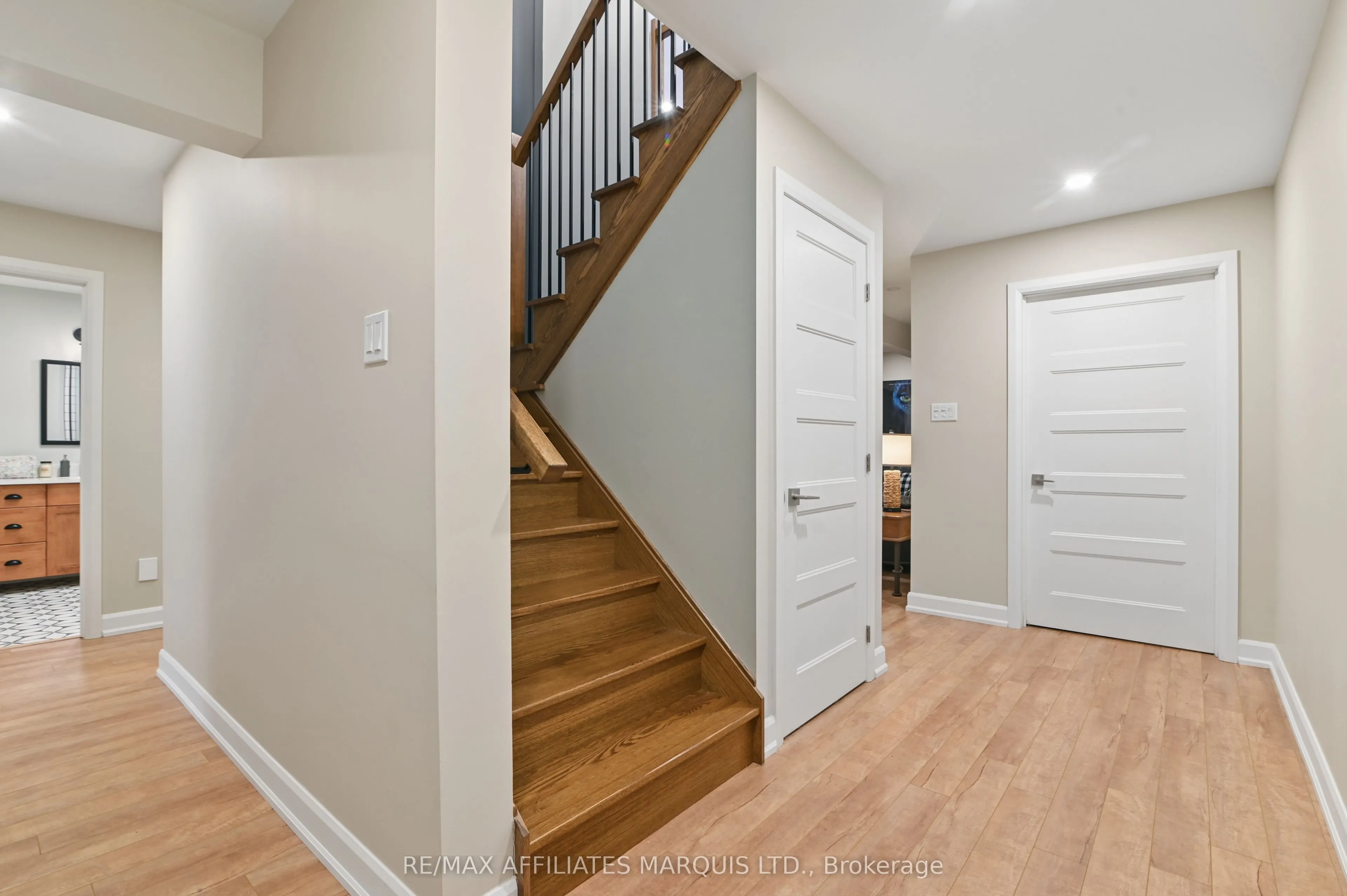 18163 St Laurent Boulevard