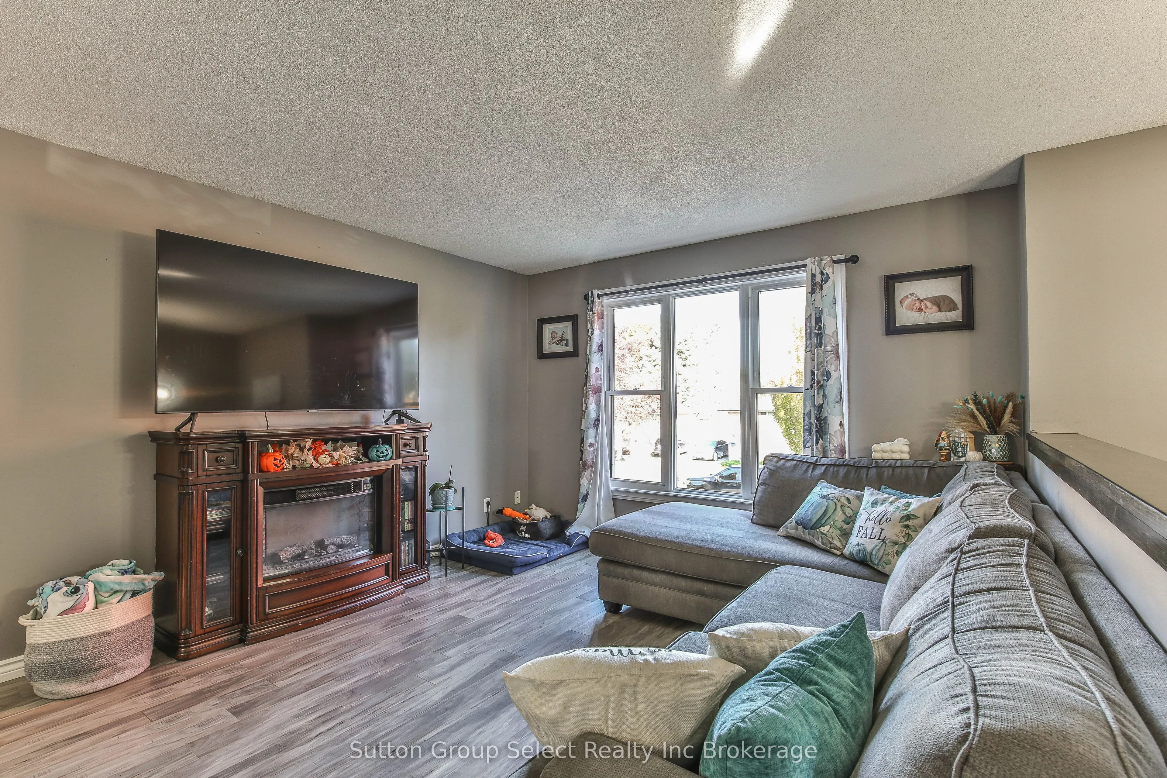 1126 Pearson Drive