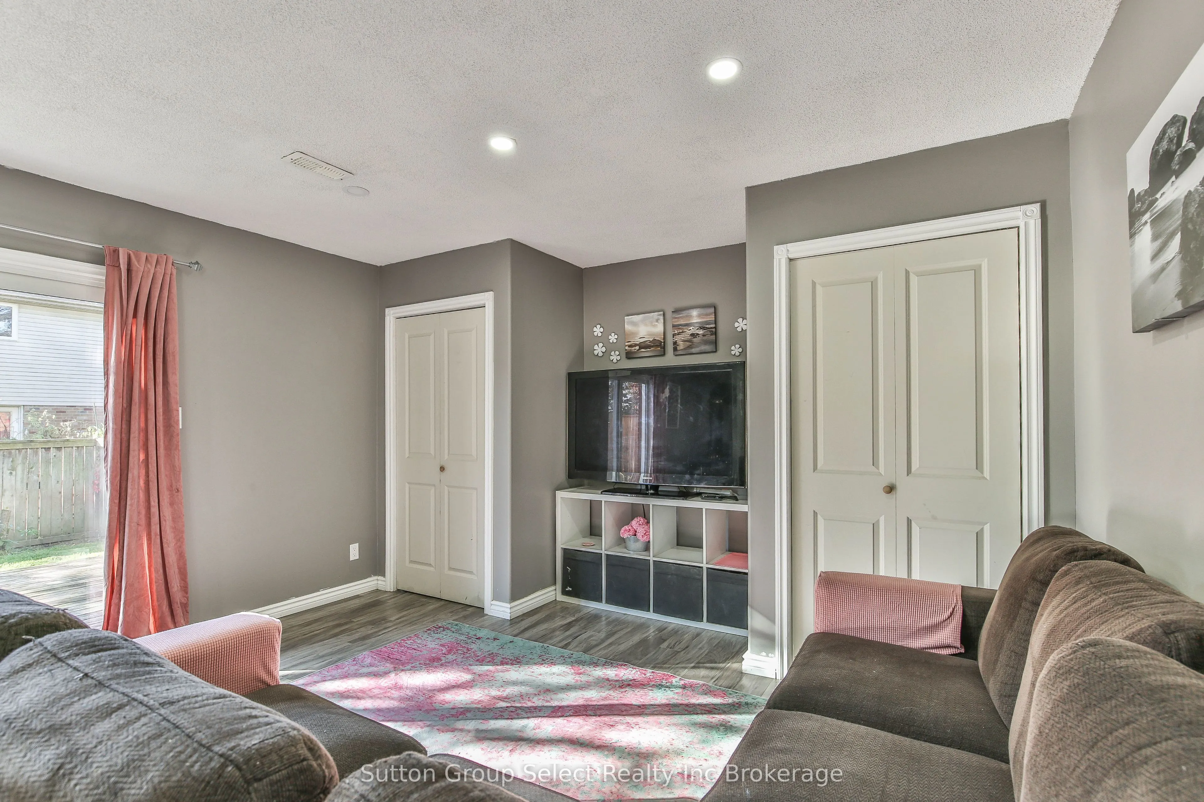 1126 Pearson Drive