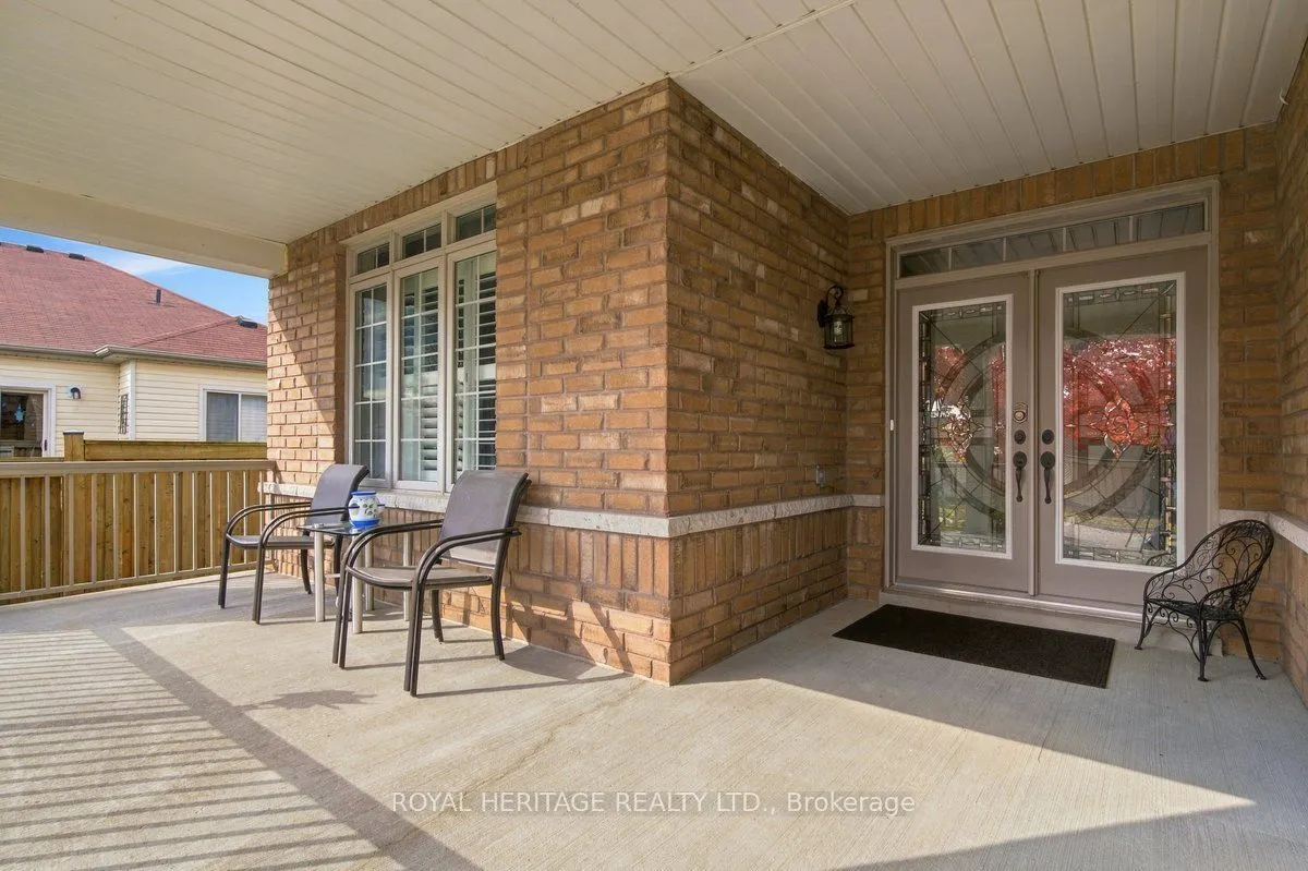 37 Grainger Crescent