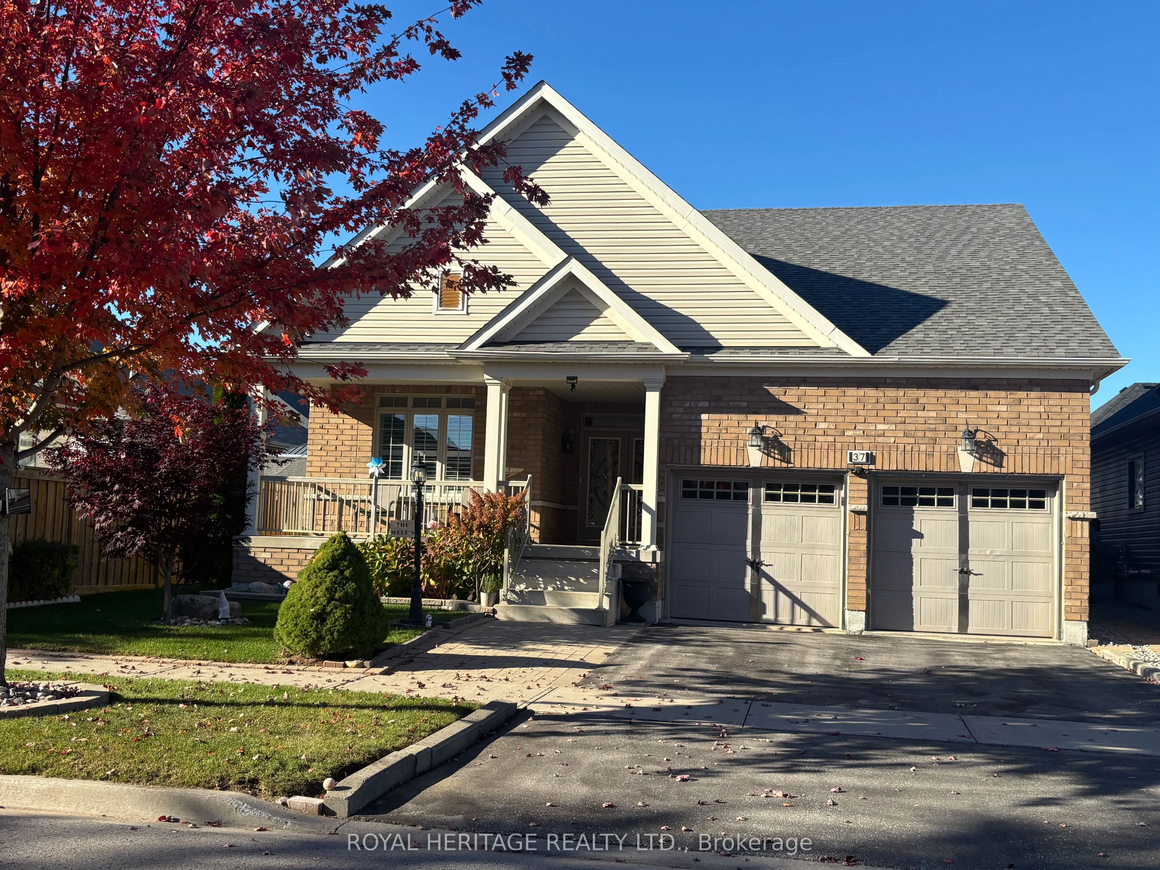 37 Grainger Crescent