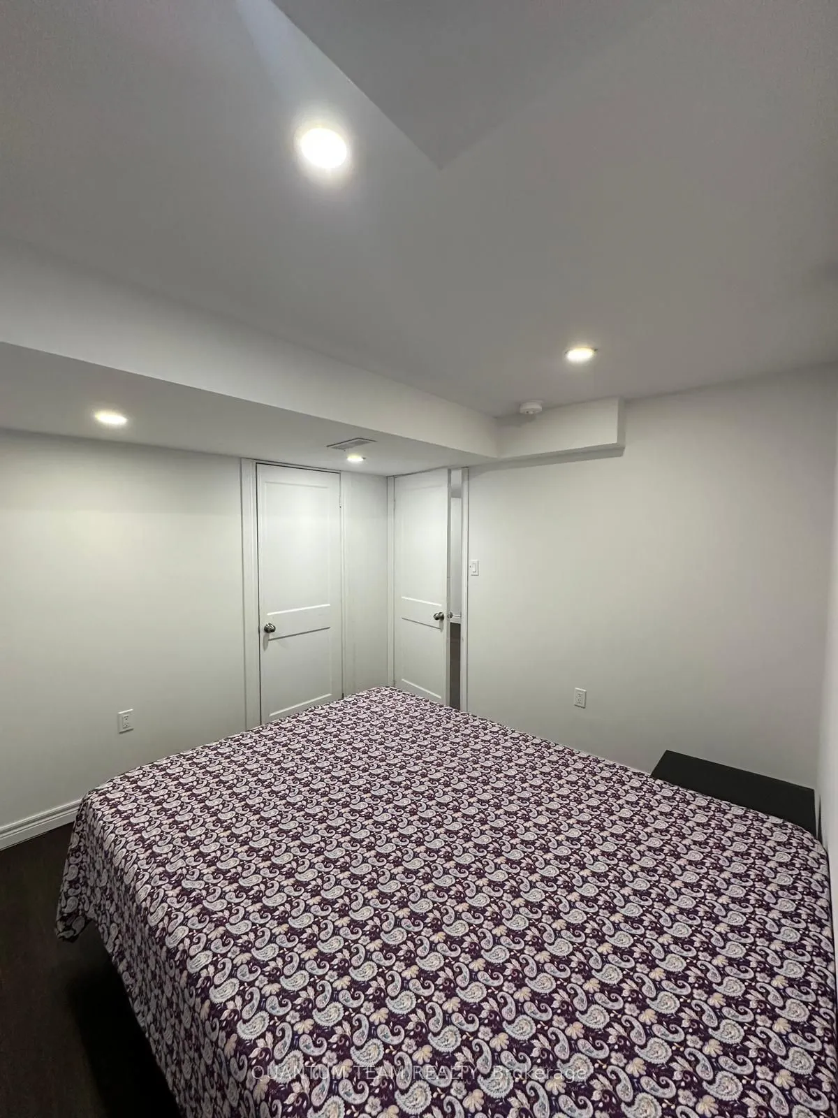 6159 Eaglewood Drive