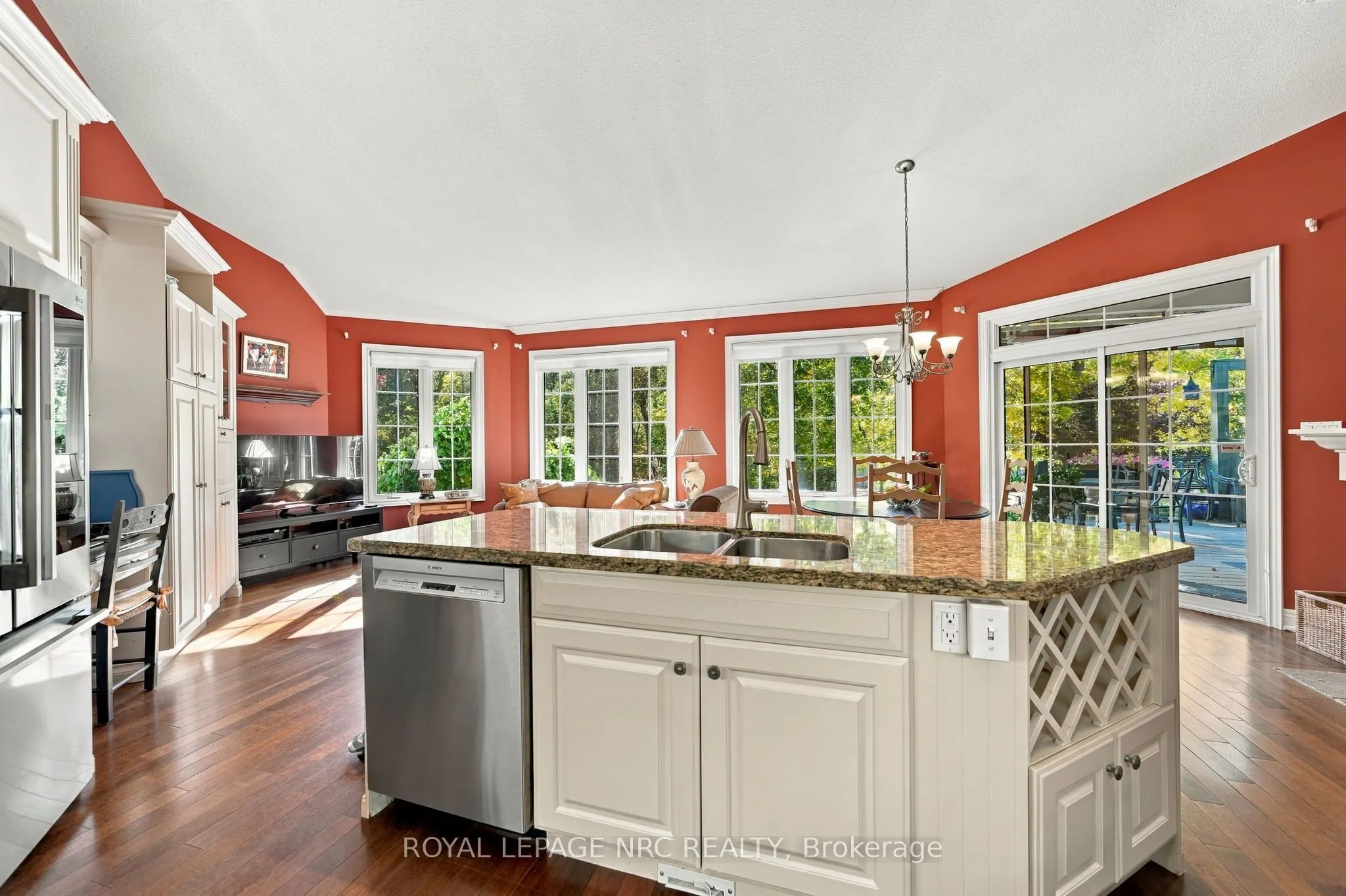 15 Bay Berry Lane