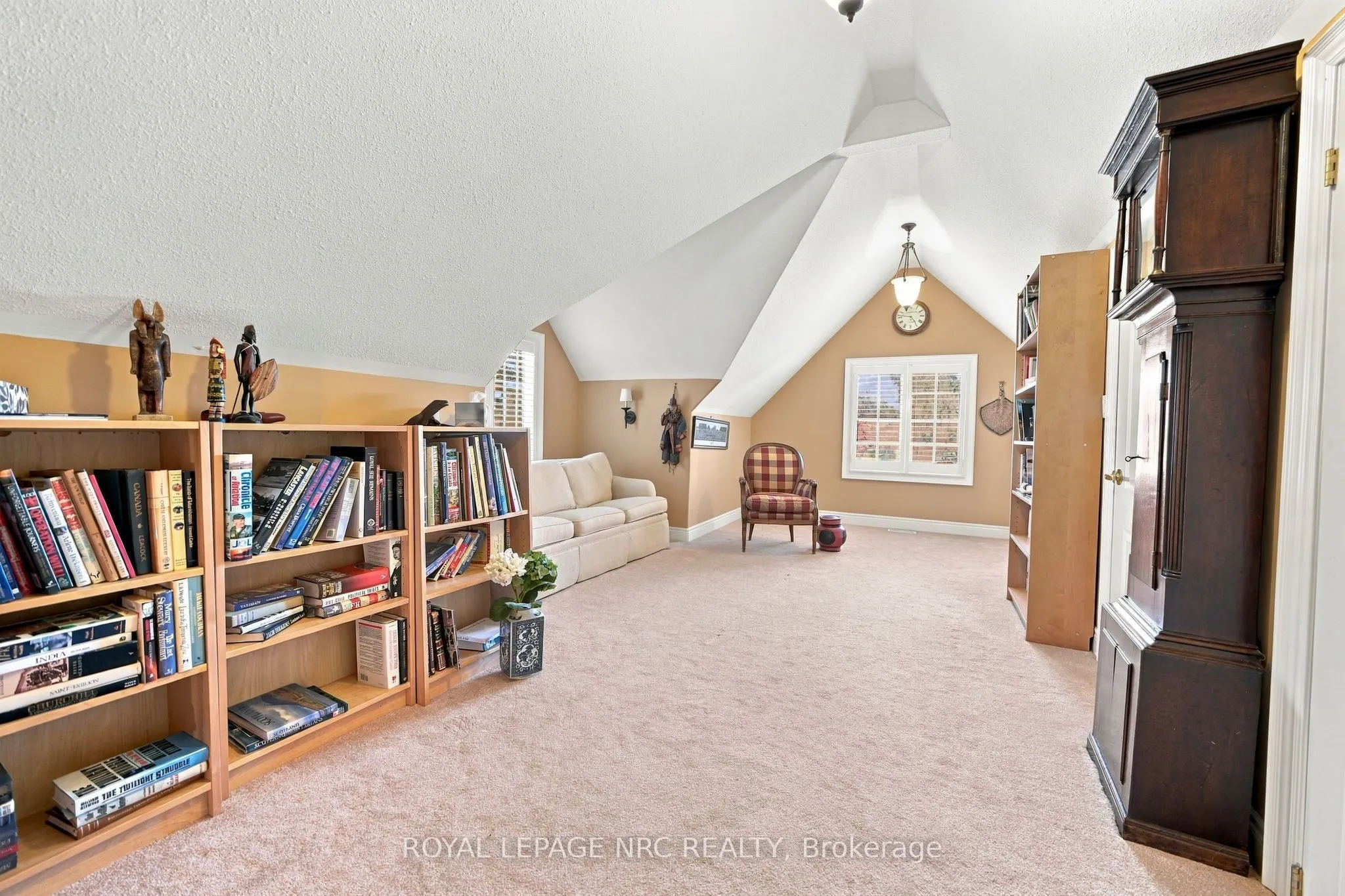 15 Bay Berry Lane
