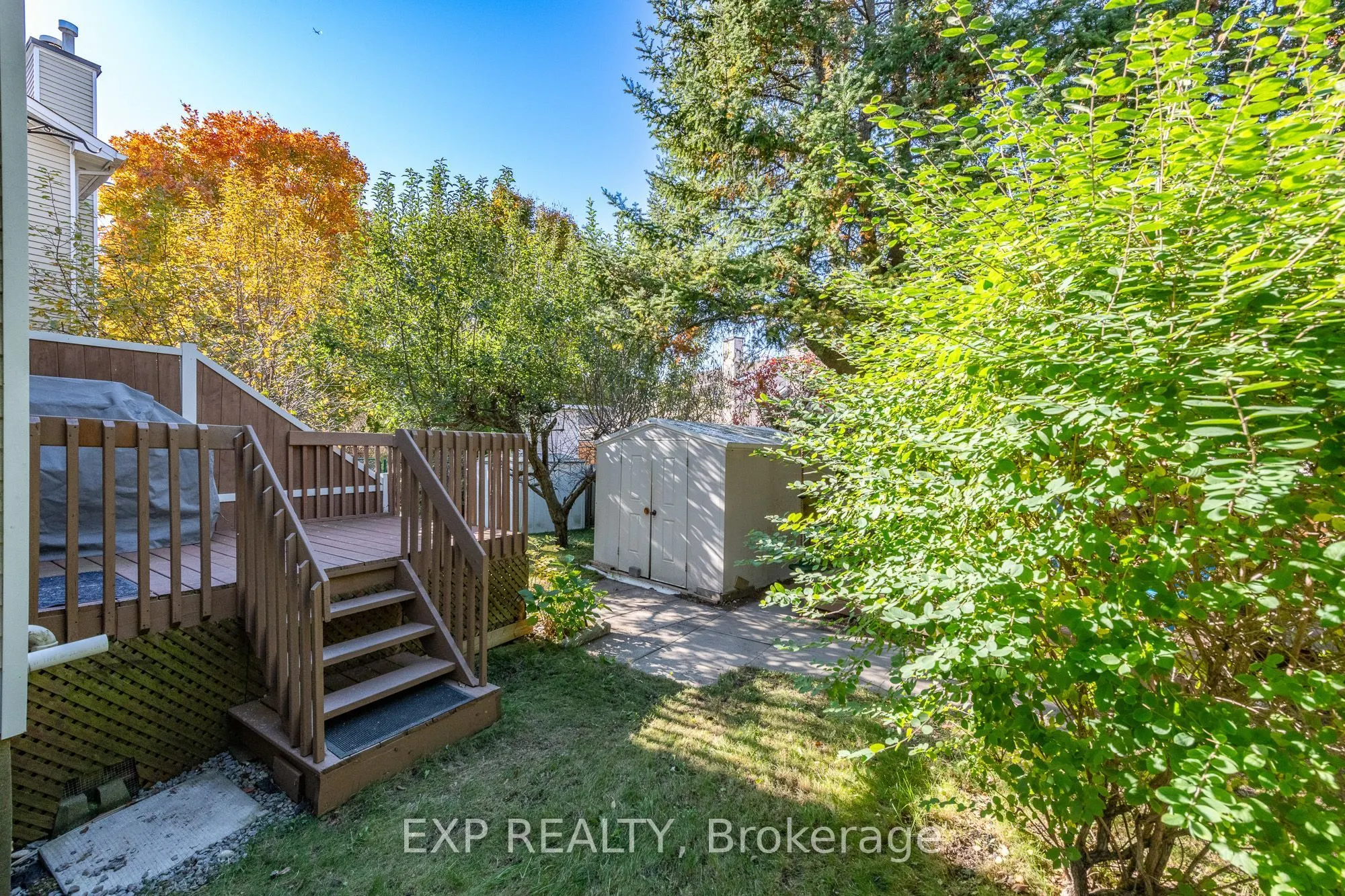 36 Meadowbreeze Drive