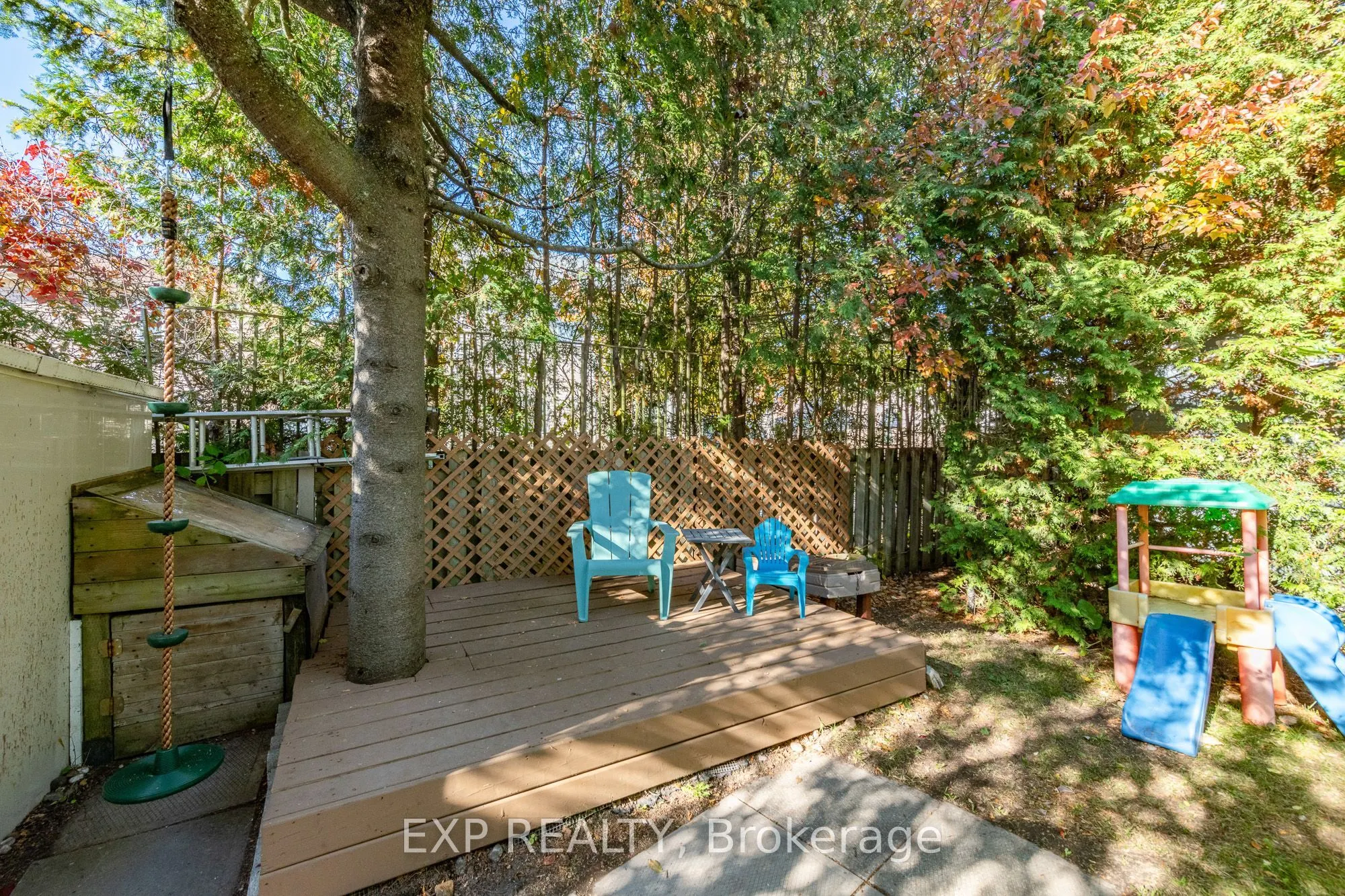 36 Meadowbreeze Drive