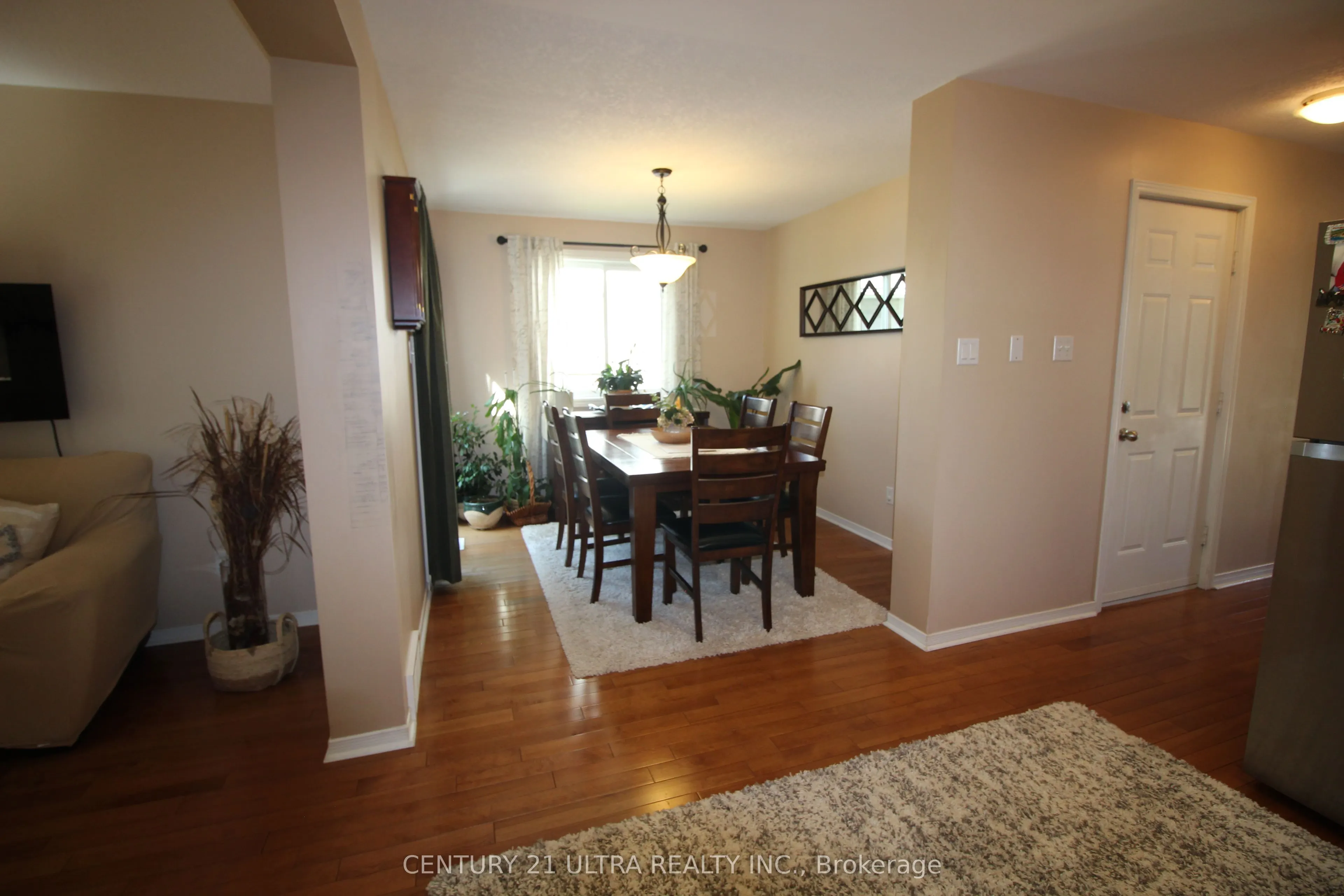 373 Brembel Crescent