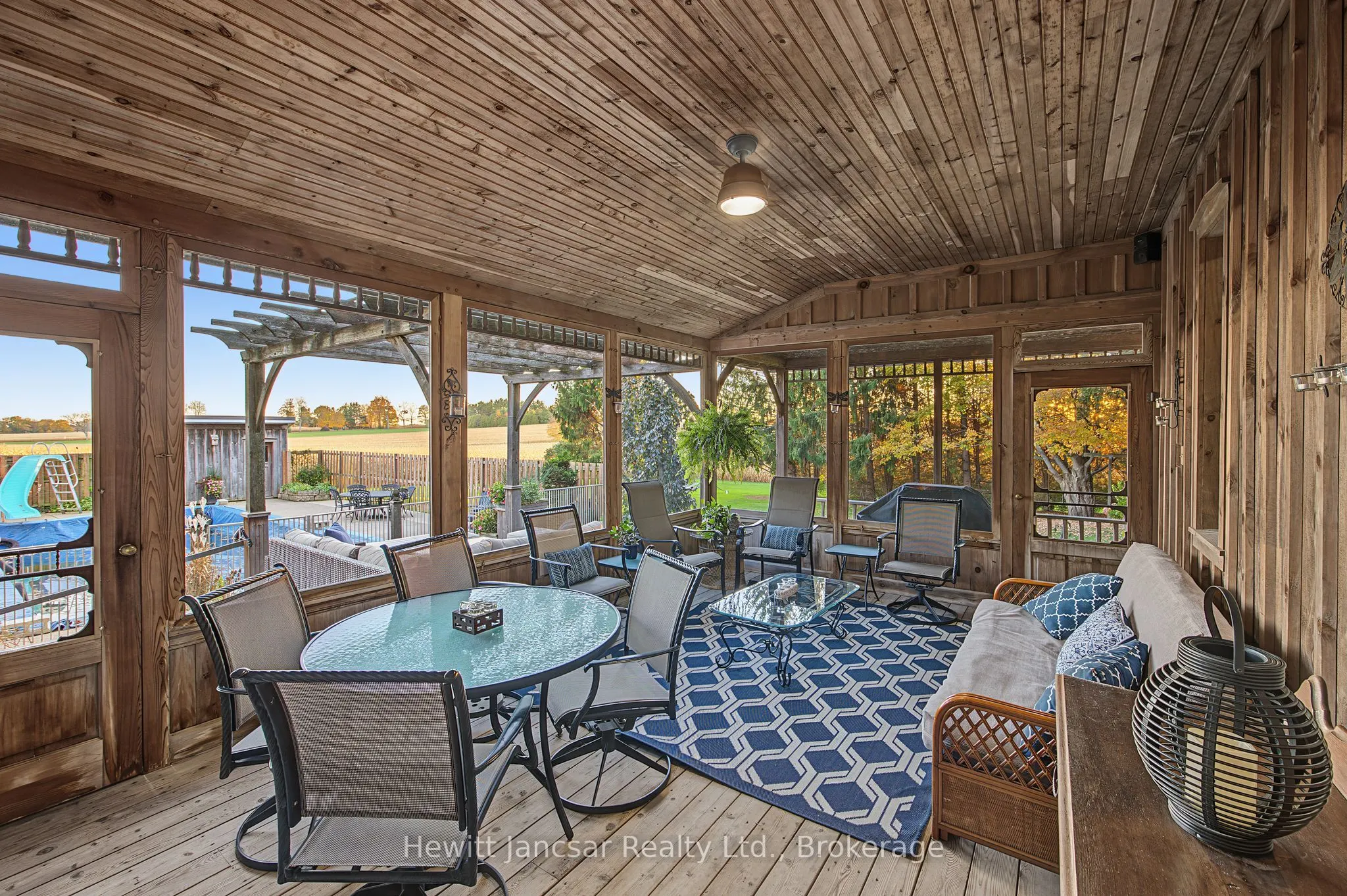 776023 Blandford Road