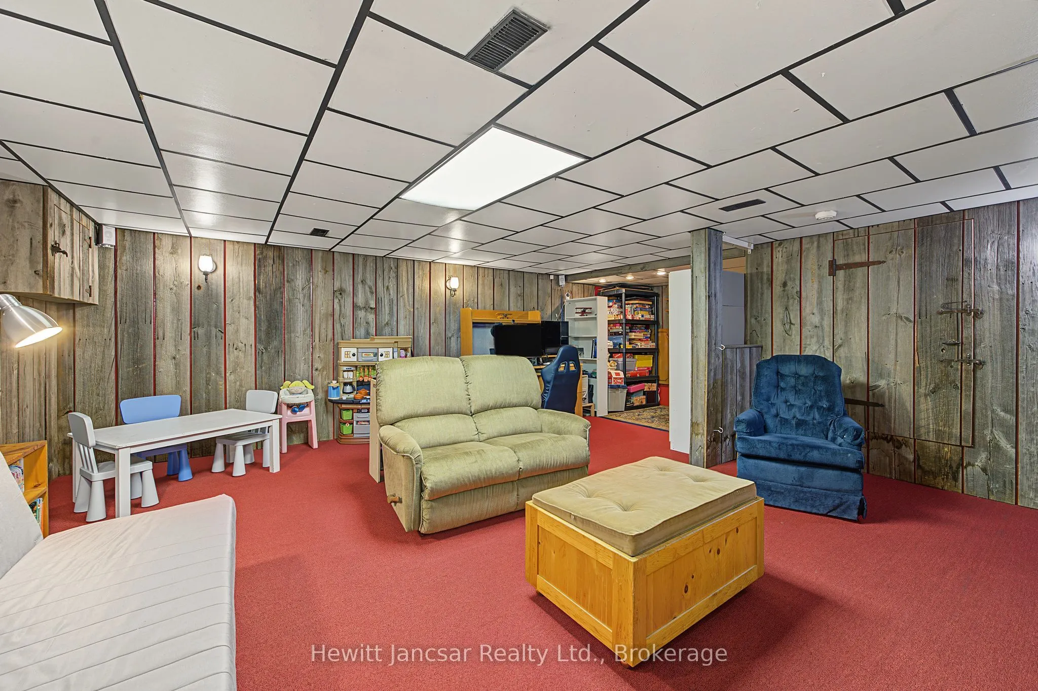 776023 Blandford Road
