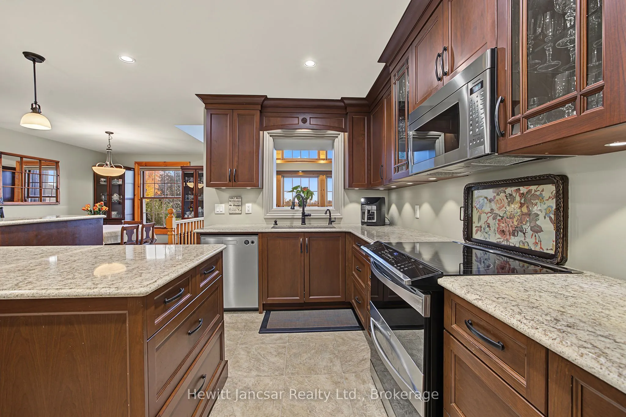 776023 Blandford Road