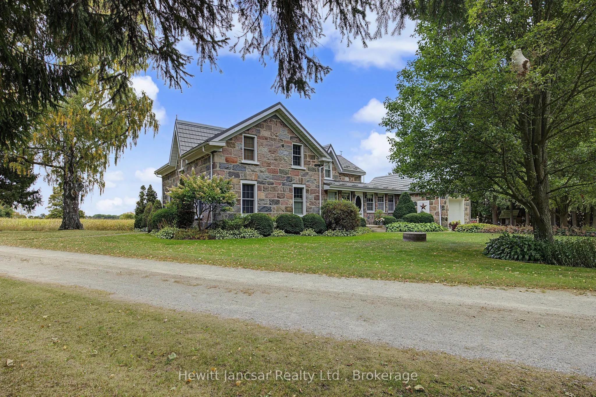 776023 Blandford Road