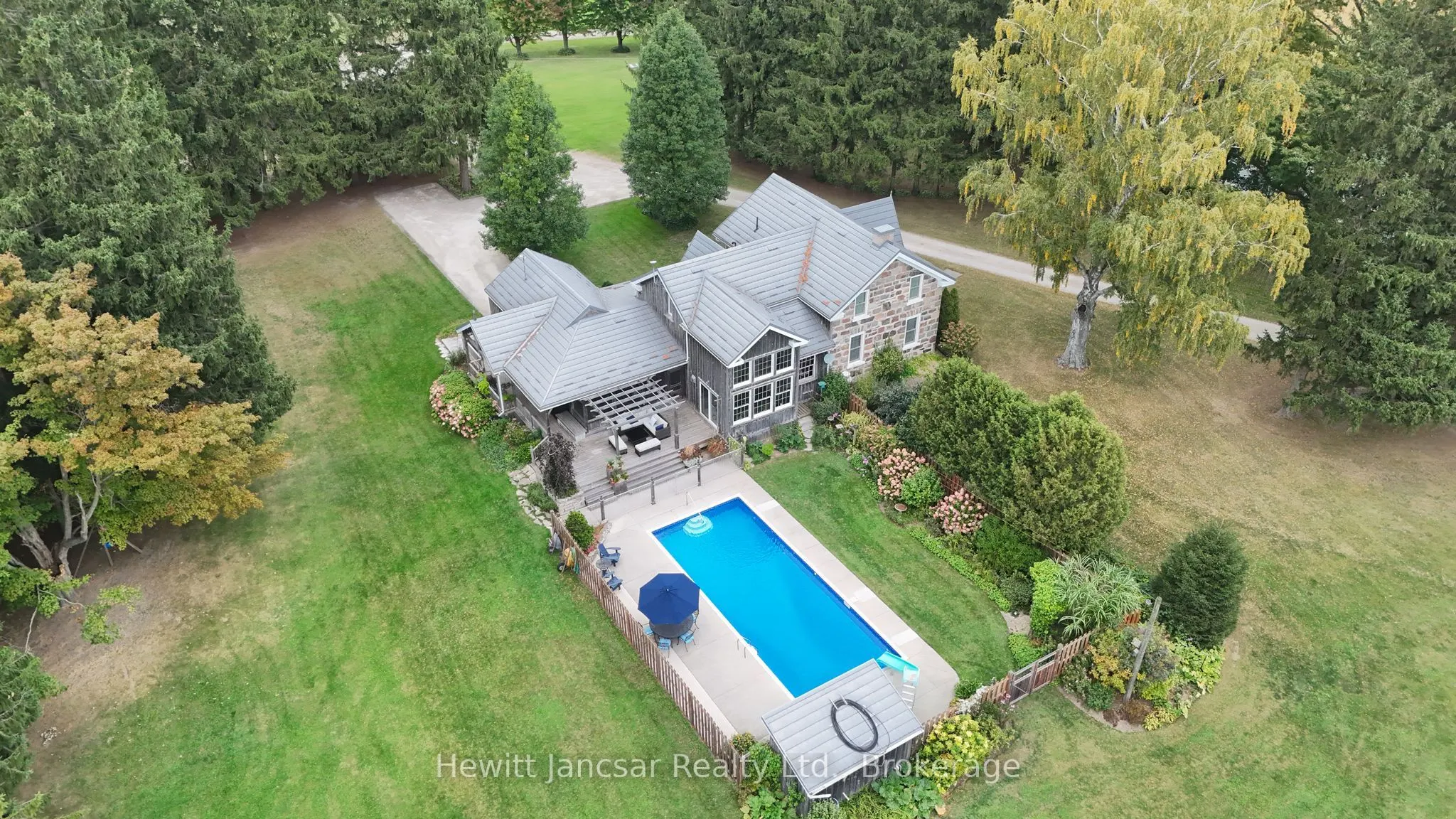 776023 Blandford Road