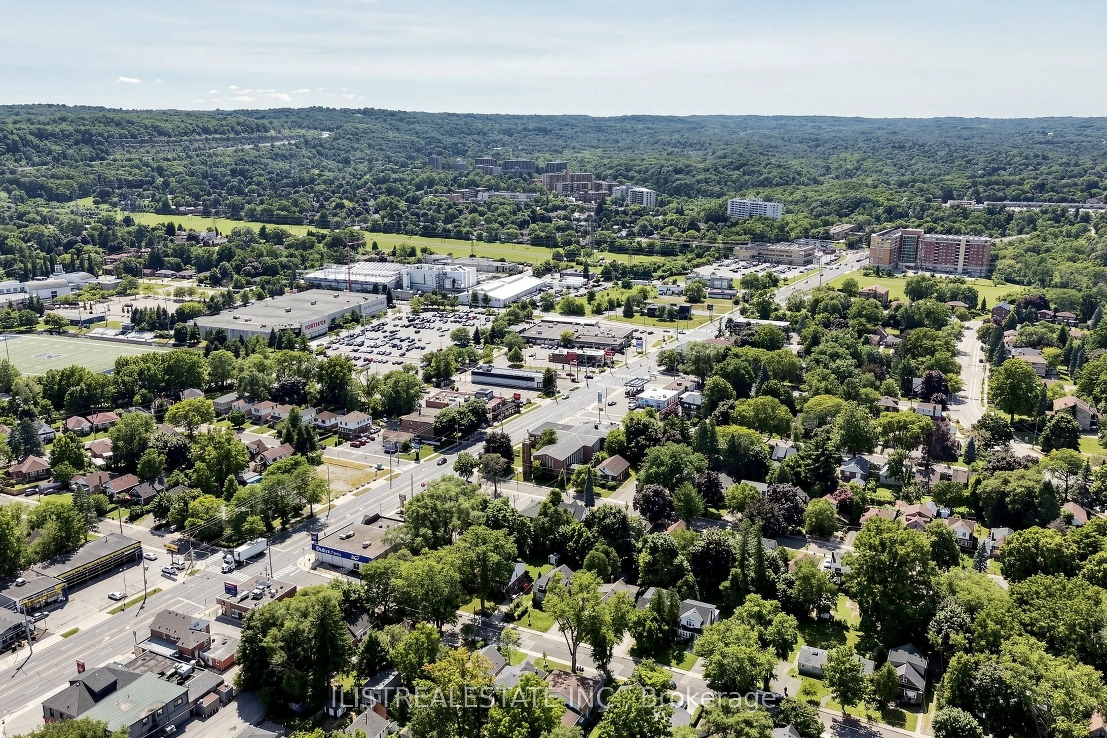 1520 Main Street W