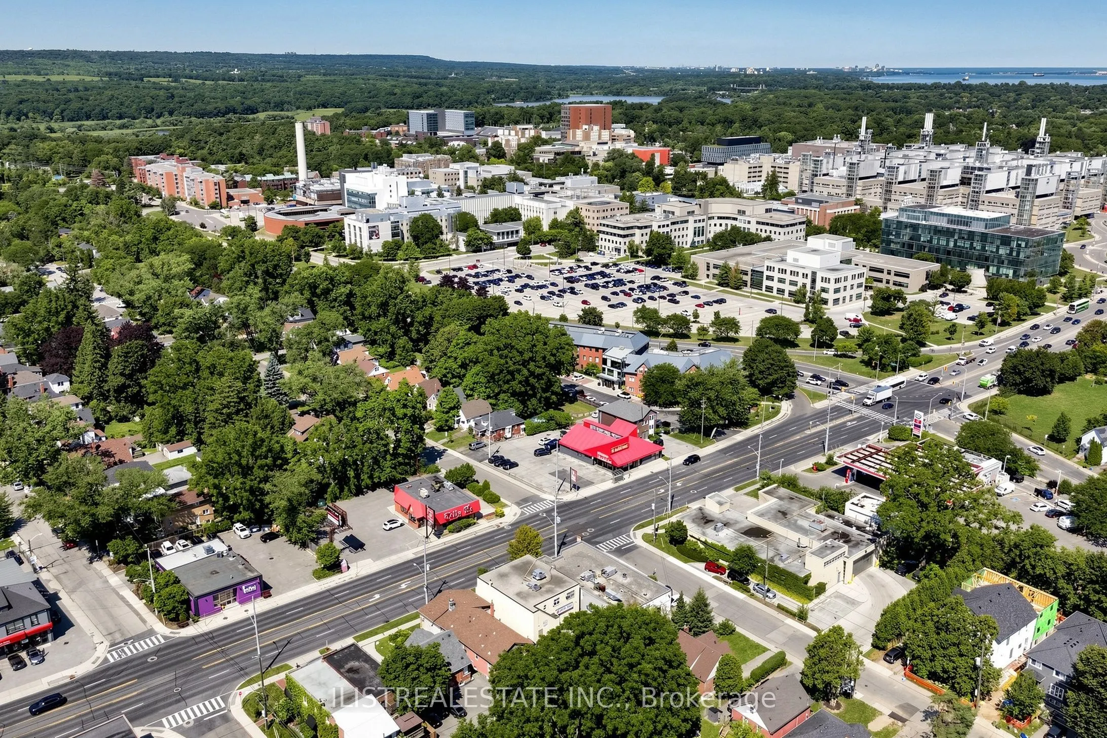 1520 Main Street W