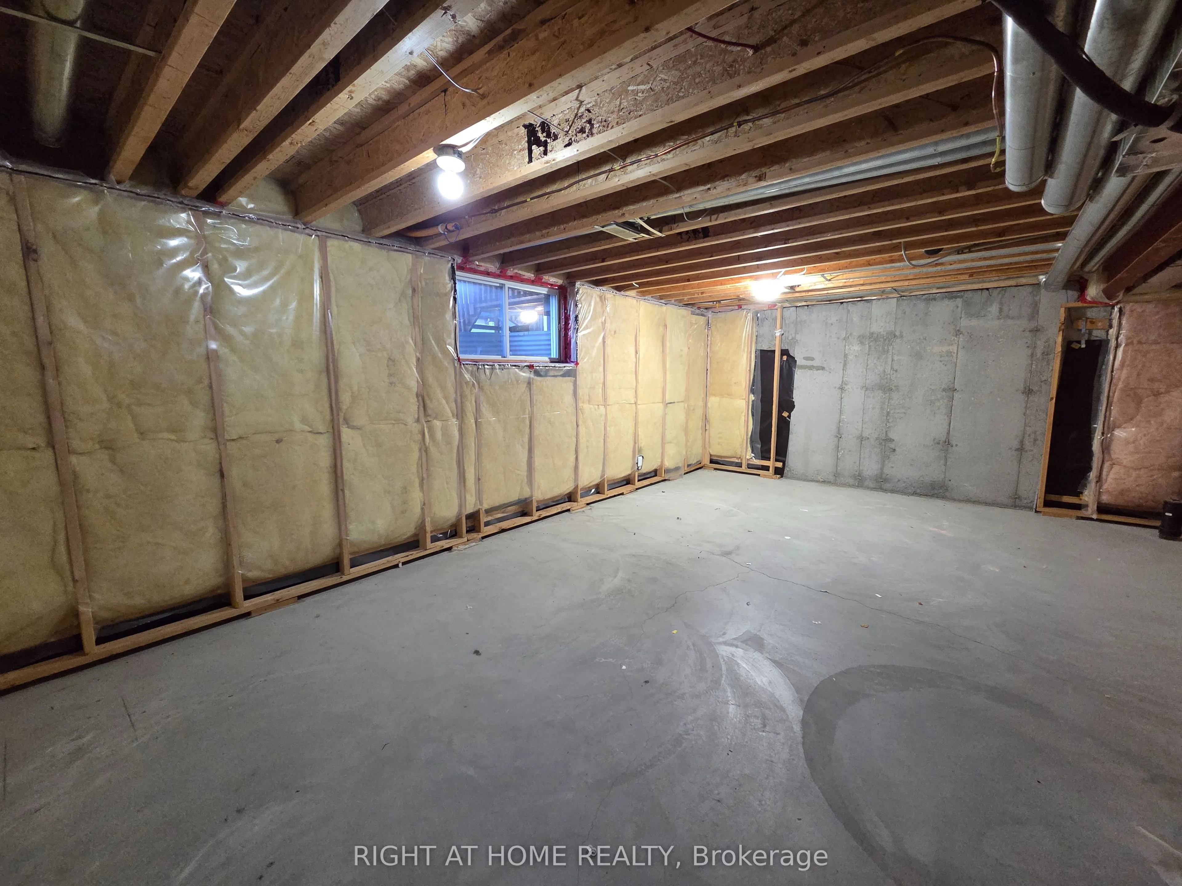 229 Leamington Way