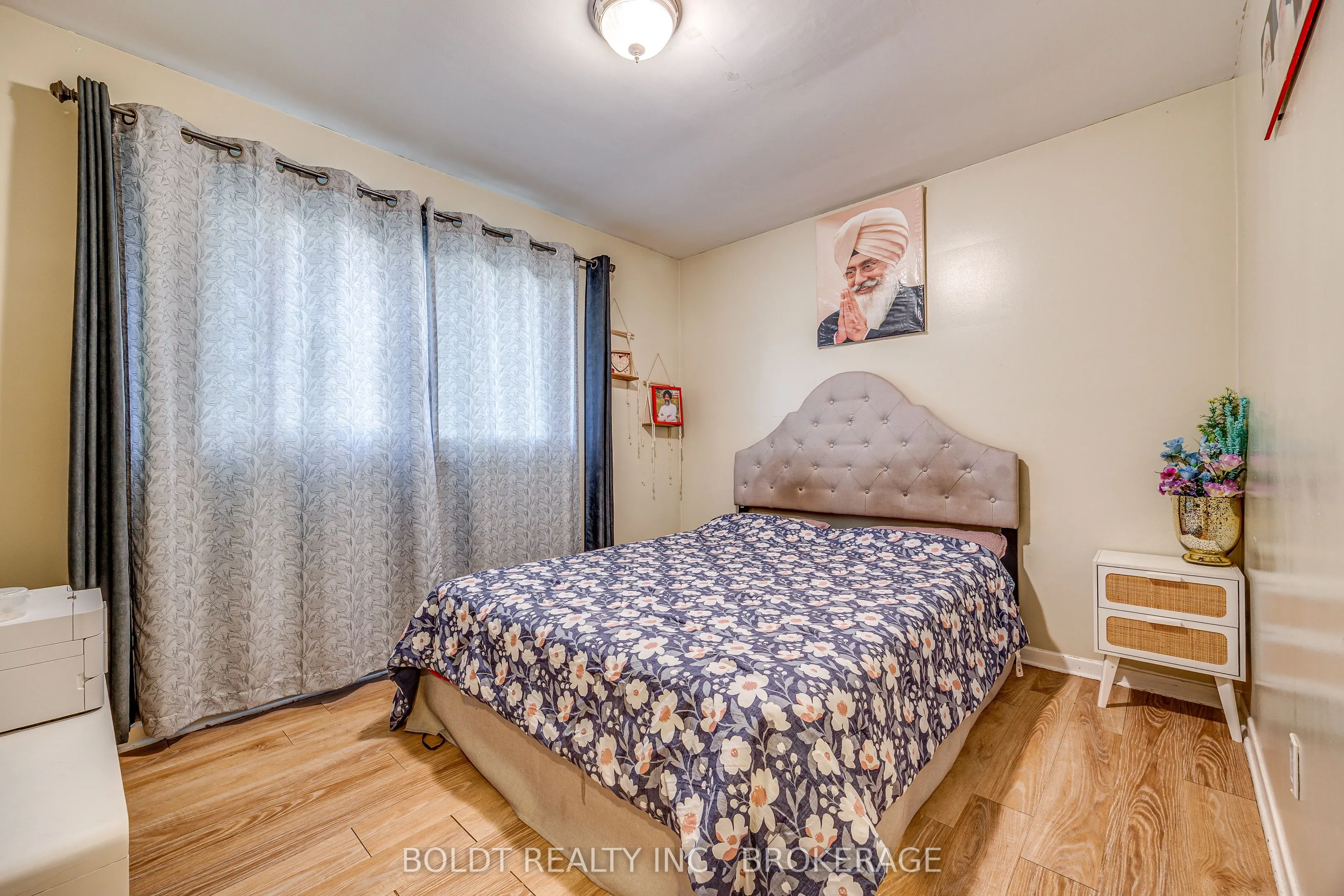 26 Leaside Drive